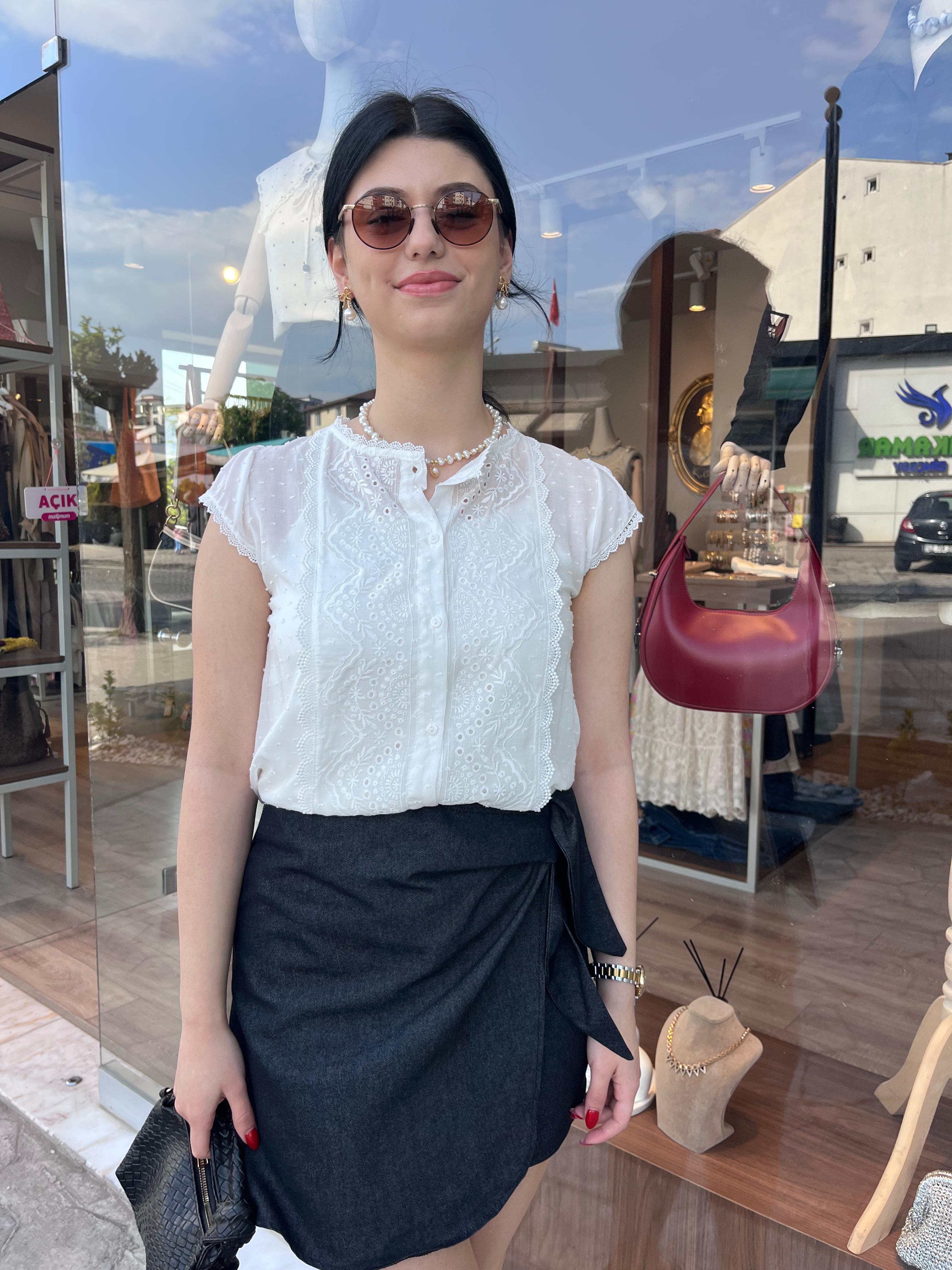 Denim Bağlama Detay Etek