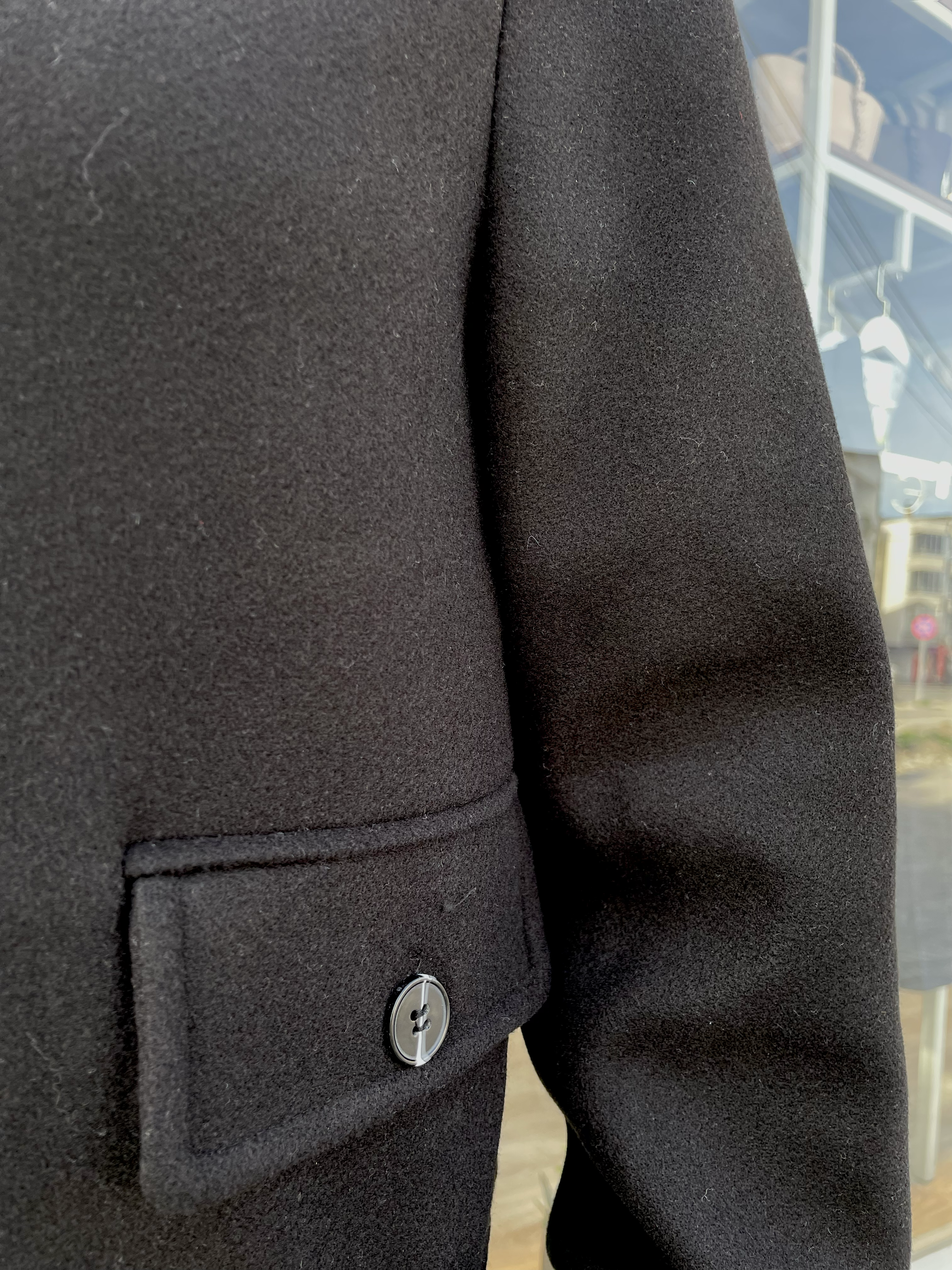 Siyah Kaşe Crop Ceket