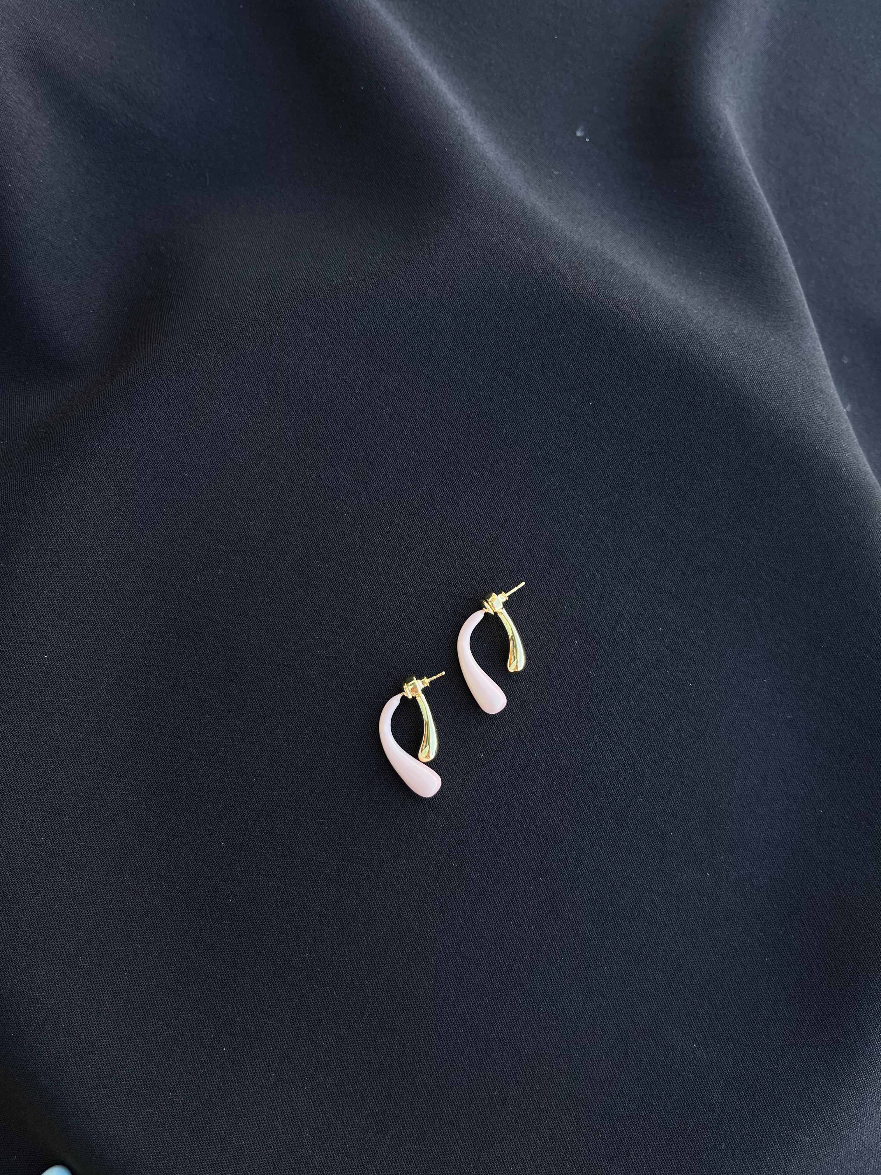 Tarz Pembe Küpe