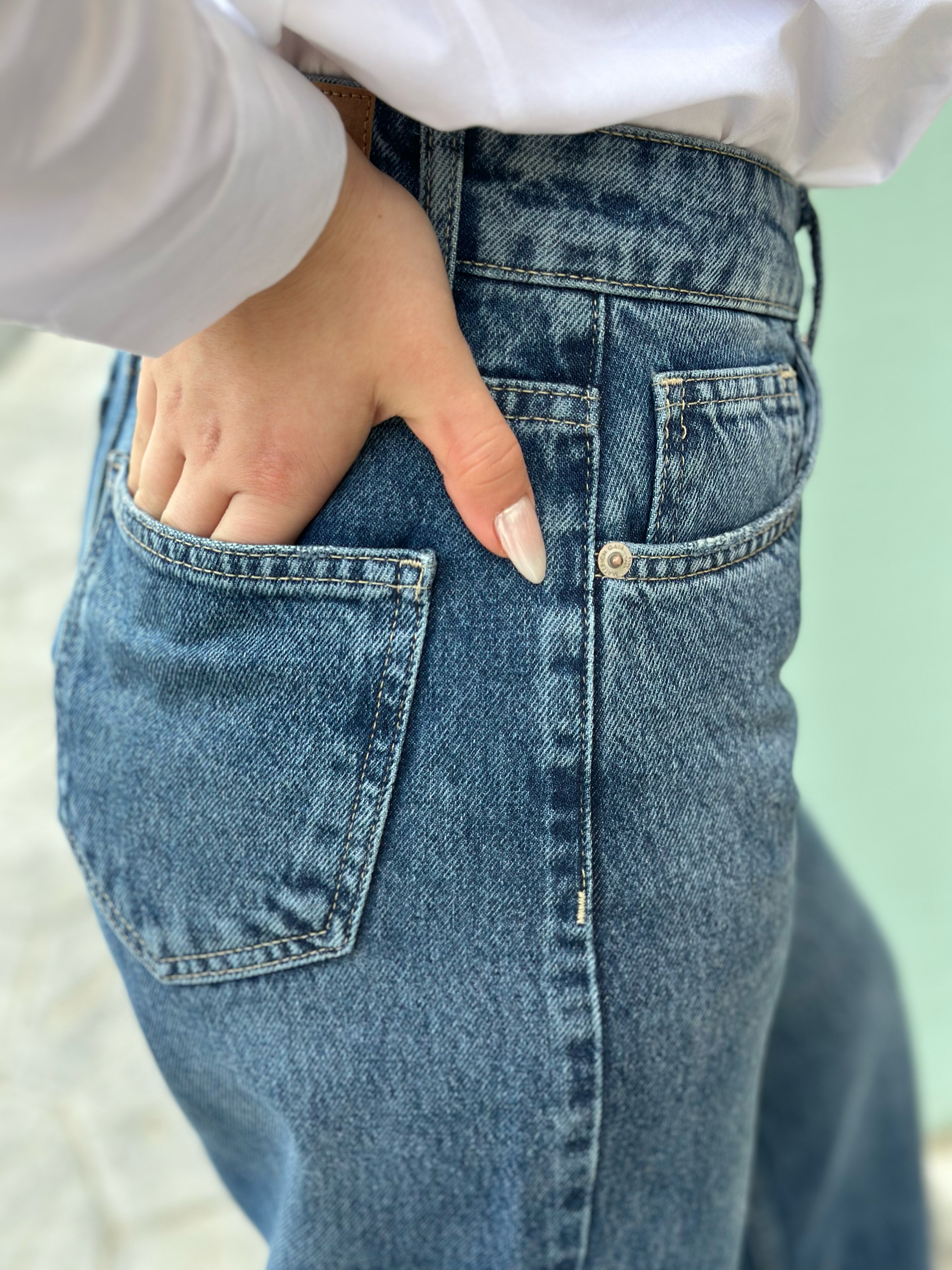 Wide leg jean