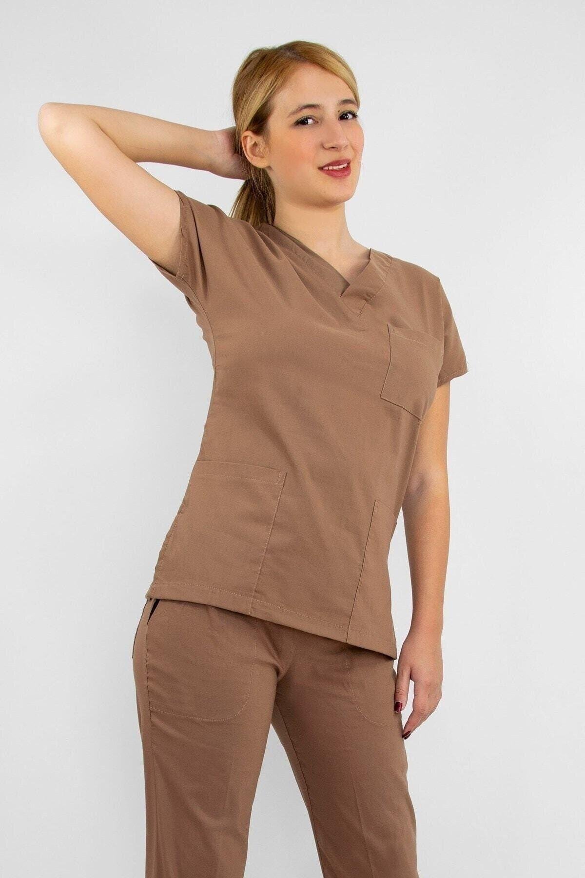 Açık Kahve Likralı Üst Forma-Nur Medikal Giyim