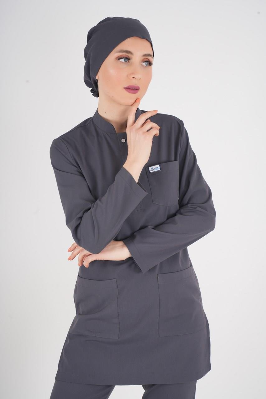 Antrasit Renk Sakura Model Tesettür Doktor Hemşire Scrubs Üniforma Takımı-Nur Medikal Giyim