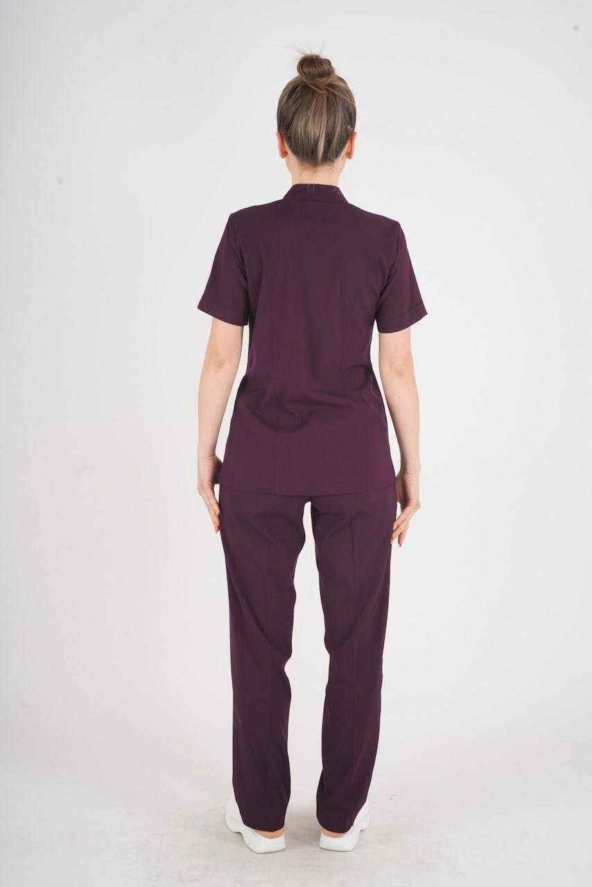 Aylu Model Soft Likra Mürdüm Doktor Hemşire Hastane Scrubs Üniforma Takımı-Nur Medikal Giyim