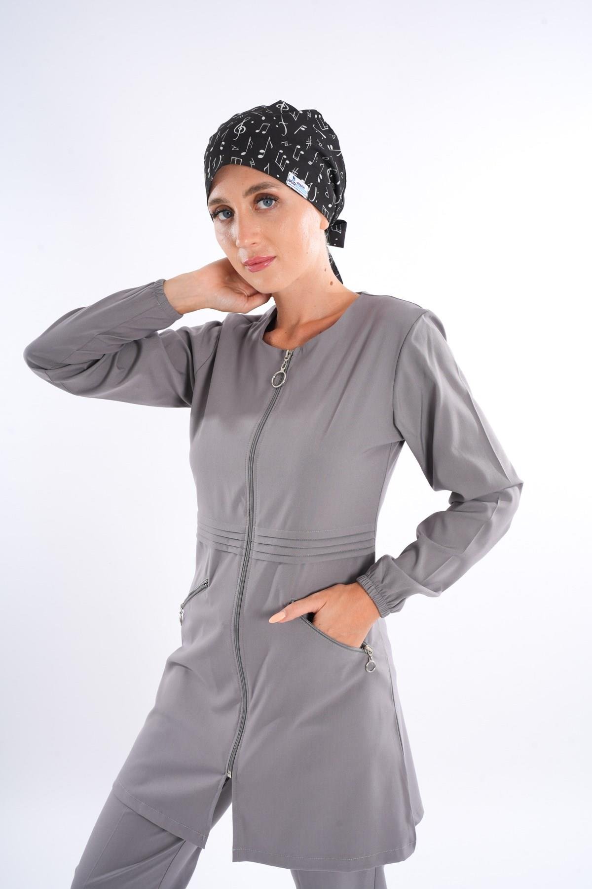 Badem Model Soft Likra Fermuarlı Gri Renk Cerrahi Üniforma Takım-Nur Medikal Giyim