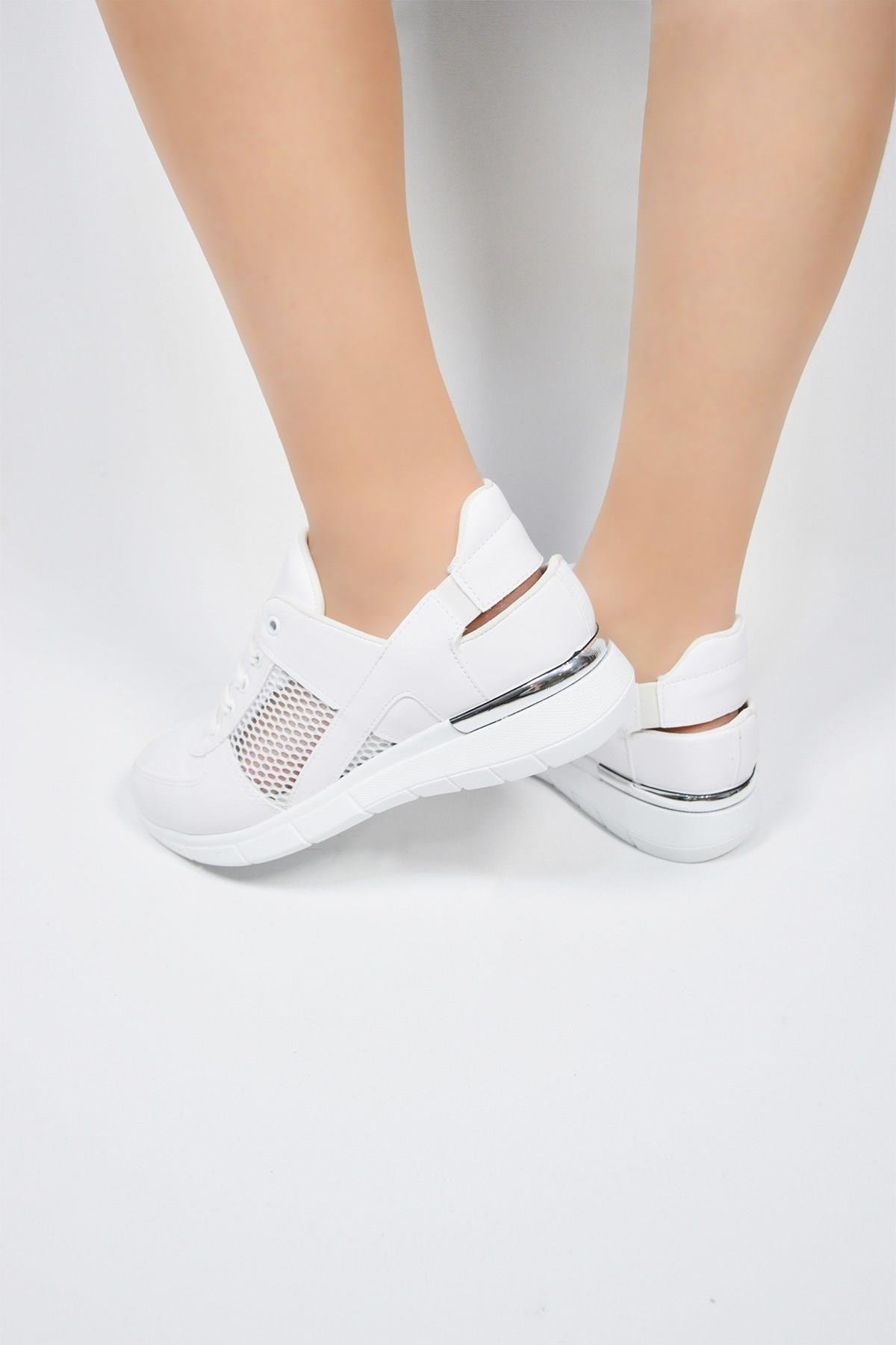 Beyaz Fileli Ortopedik Spor Sandalet-Nur Ortopedi