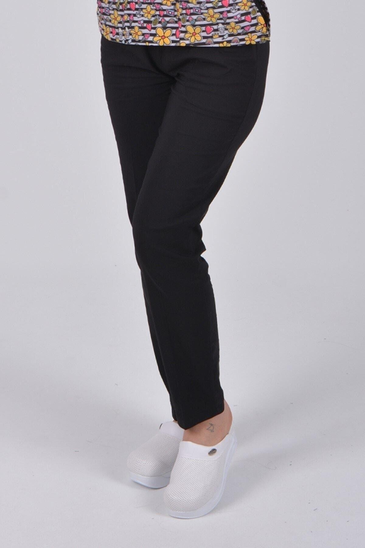 Çizgili Papatya Desenli Likralı Alt Üst Takım-Nur Medikal Giyim