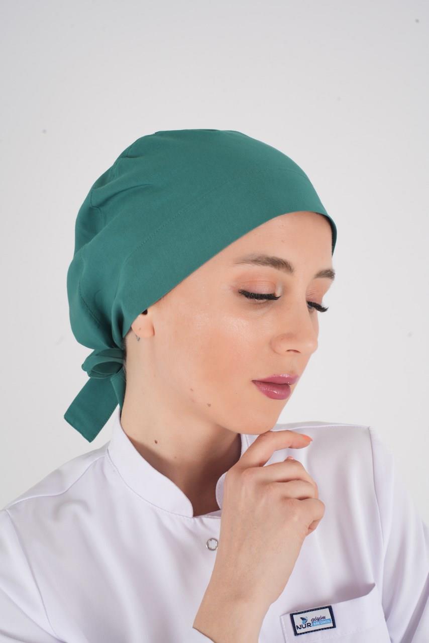 Düz Ameliyat Yeşili Renk Tesettür Doktor Hemşire Hastane Medikal Tesettür Cerrahi Bonesi-Nur Medikal Giyim