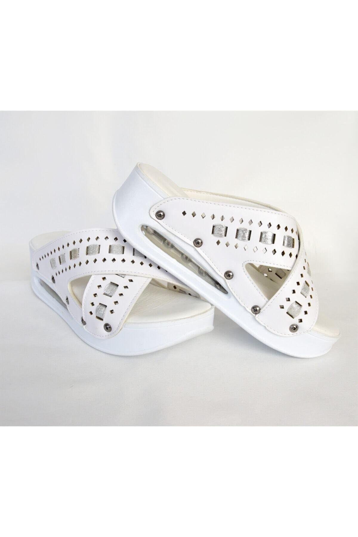 Kadın Beyaz Delikli Örgülü Sabo Terlik-Nur Ortopedi