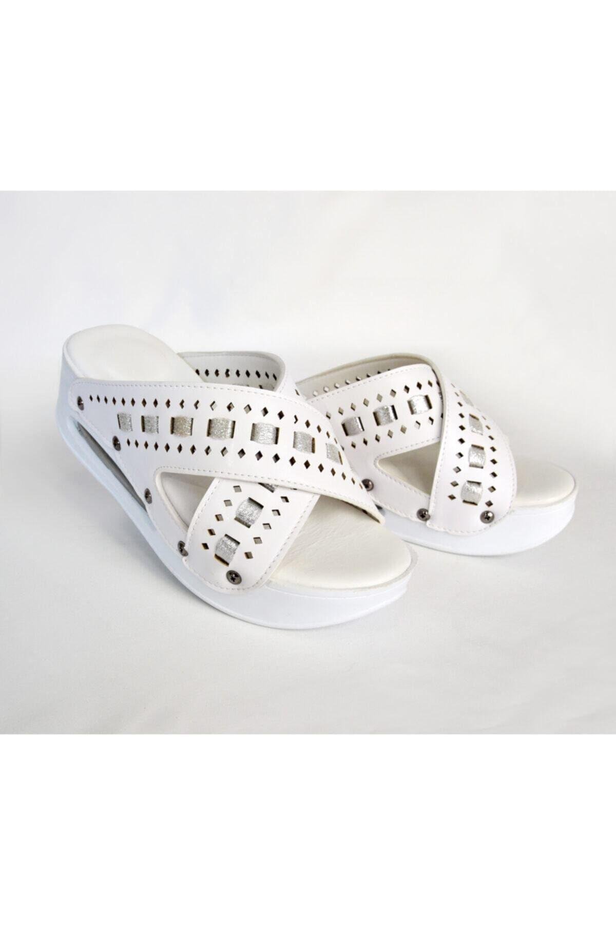 Kadın Beyaz Delikli Örgülü Sabo Terlik-Nur Ortopedi