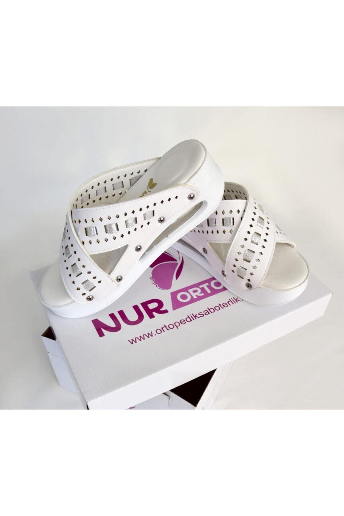 Kadın Beyaz Delikli Örgülü Sabo Terlik-Nur Ortopedi