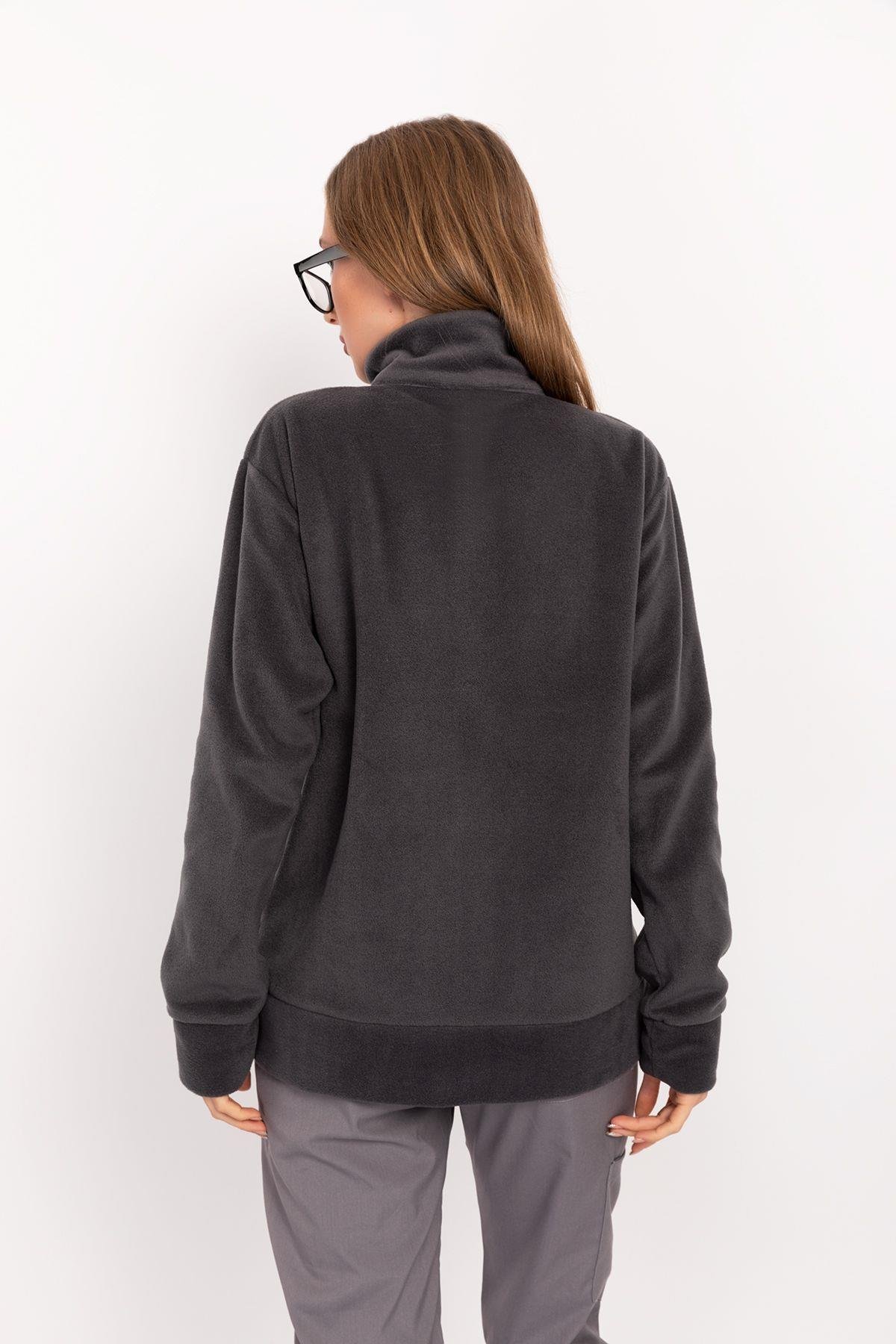 Kadın Gri Renk Tek Üst Fermuarlı Polar Ceket-Nur Medikal Giyim