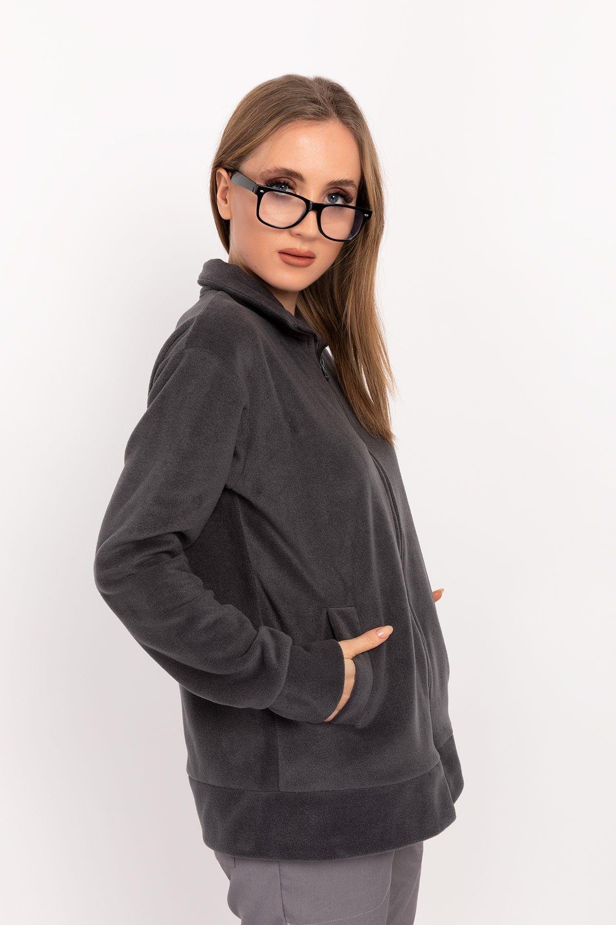 Kadın Gri Renk Tek Üst Fermuarlı Polar Ceket-Nur Medikal Giyim