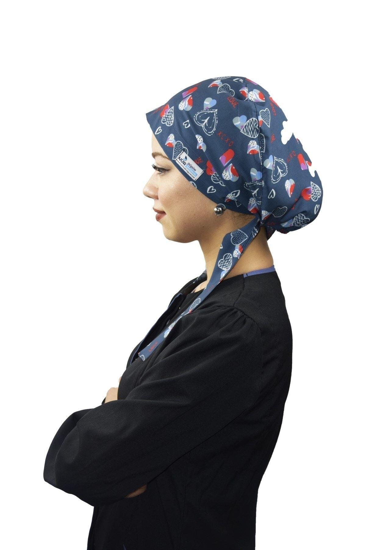 Kadın Lacivert Love Desenli Tesettür Doktor Hemşire Hastane Aşçı Cerrahi Bone-Nur Medikal Giyim