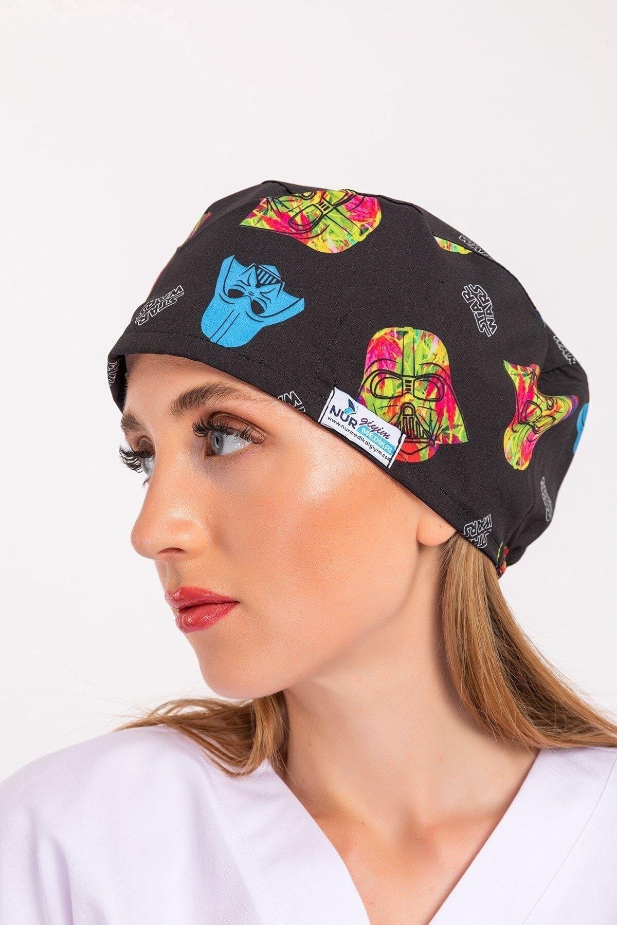 Kadın Renkli Star Wars Desenli Cerrahi Bone-Nur Medikal Giyim