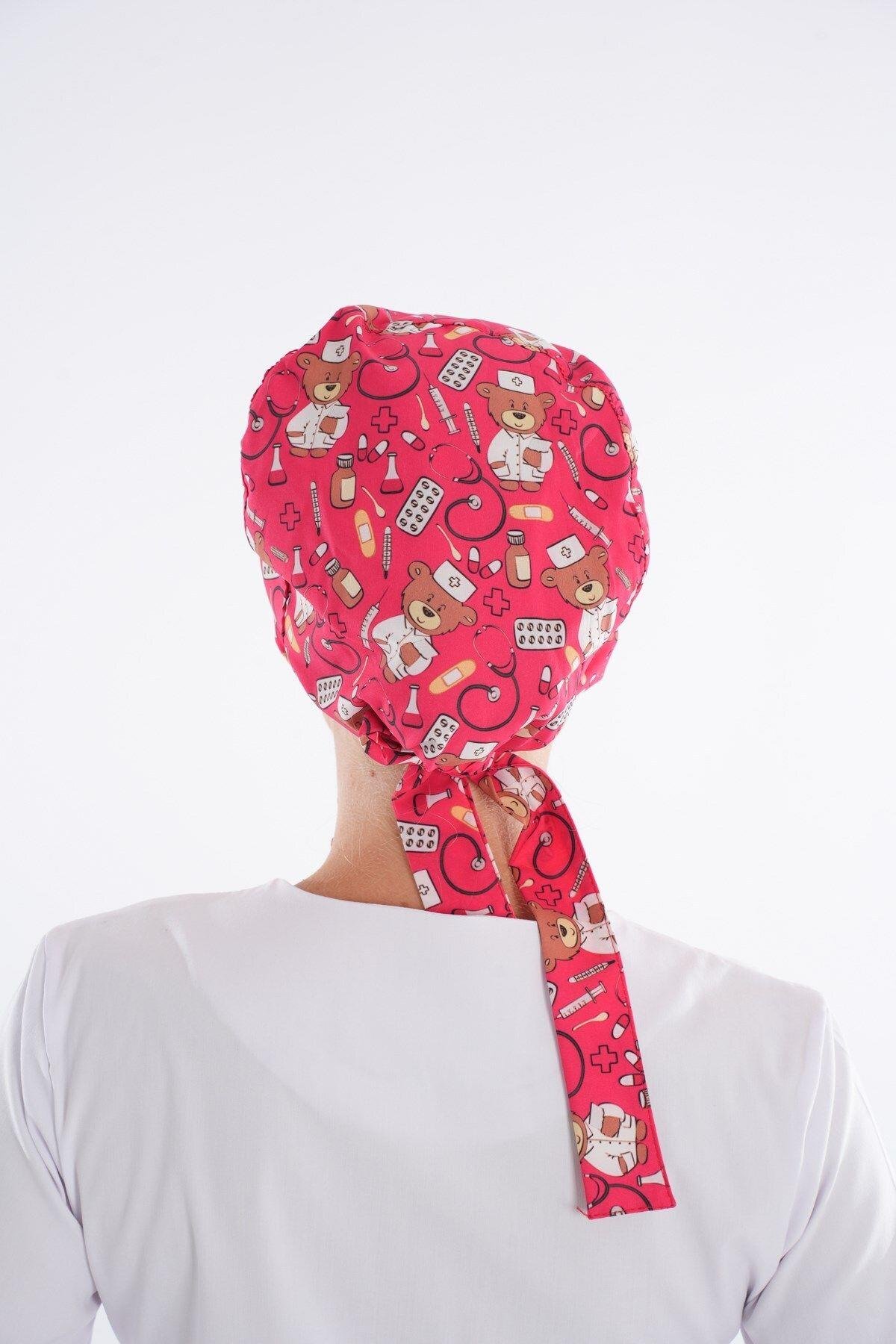 Kırmızı Ayıcık Desenli Tesettür Doktor Hemşire Hastane Aşçı Cerrahi Bone-Nur Medikal Giyim