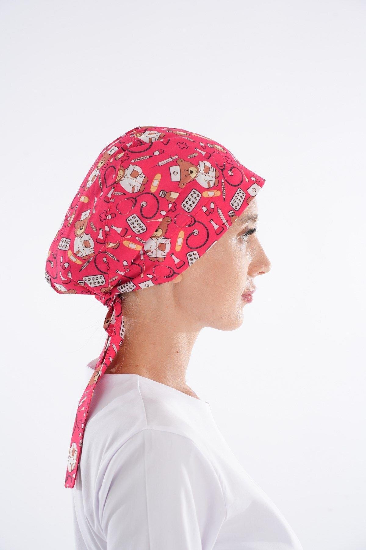 Kırmızı Ayıcık Desenli Tesettür Doktor Hemşire Hastane Aşçı Cerrahi Bone-Nur Medikal Giyim