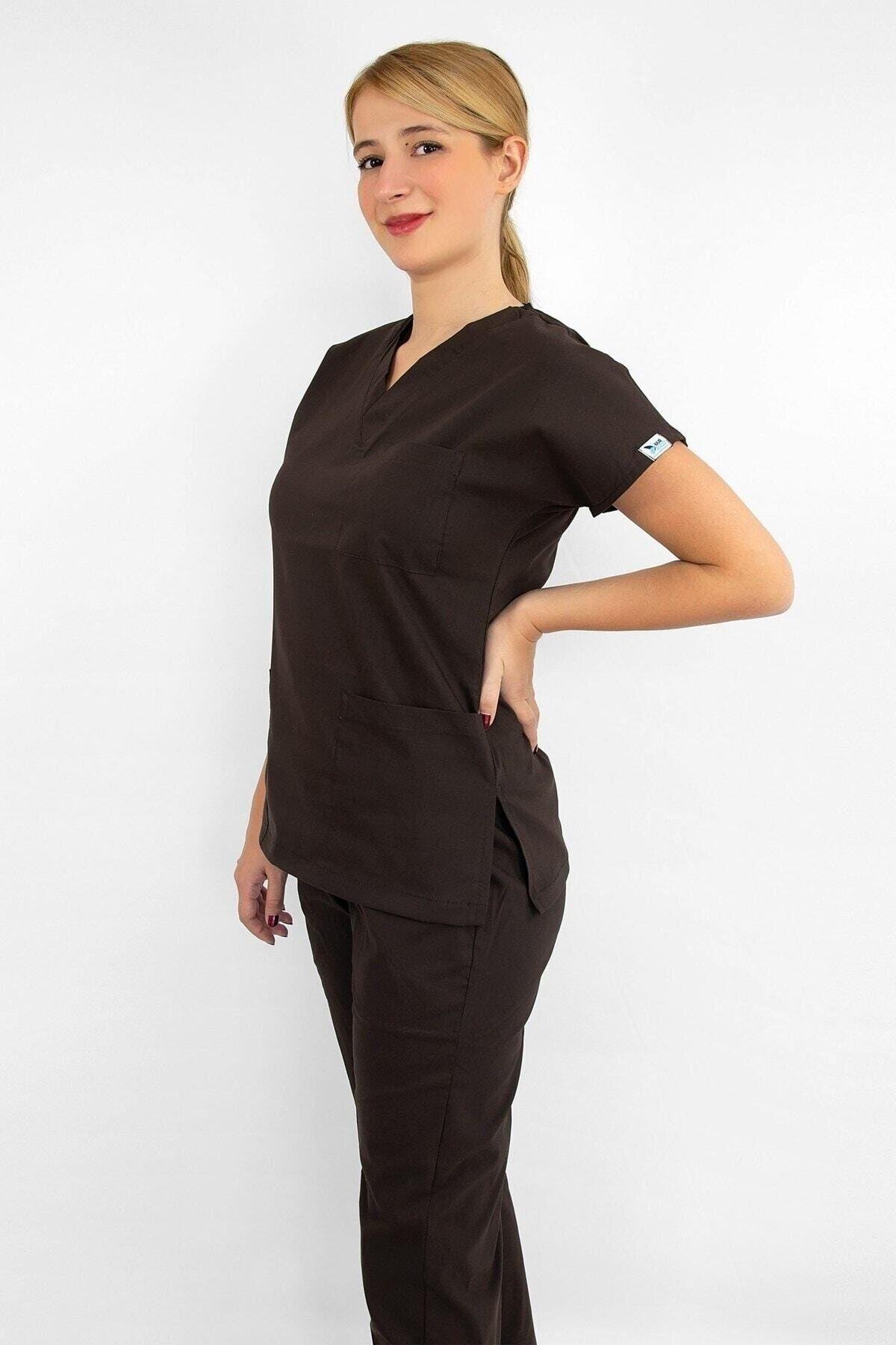 Koyu Kahverengi Likralı Alt Üst Takım-Nur Medikal Giyim