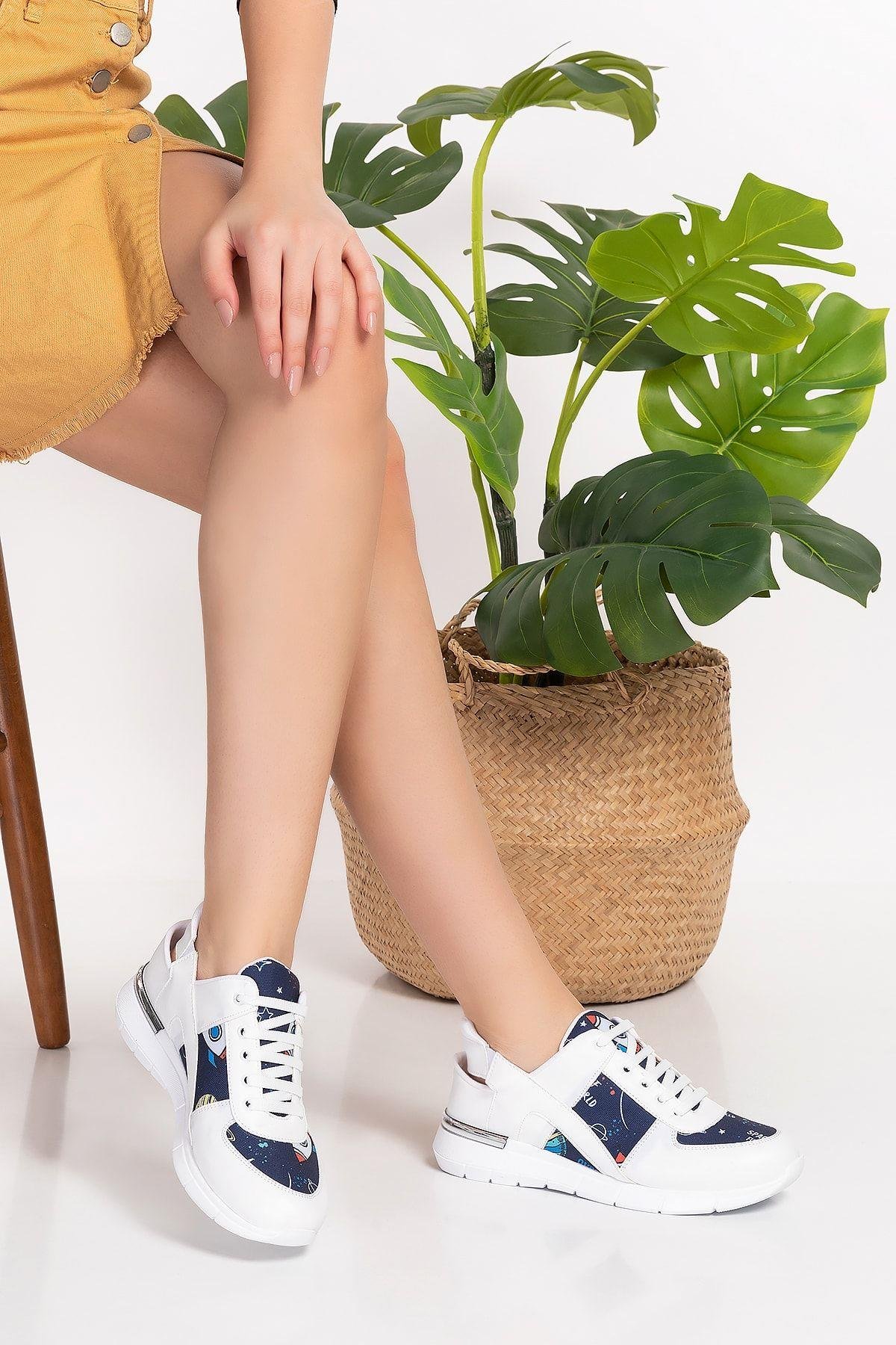 Lacivert Beyaz Gezegen Temalı Ortopedik Spor Sandalet-Nur Ortopedi