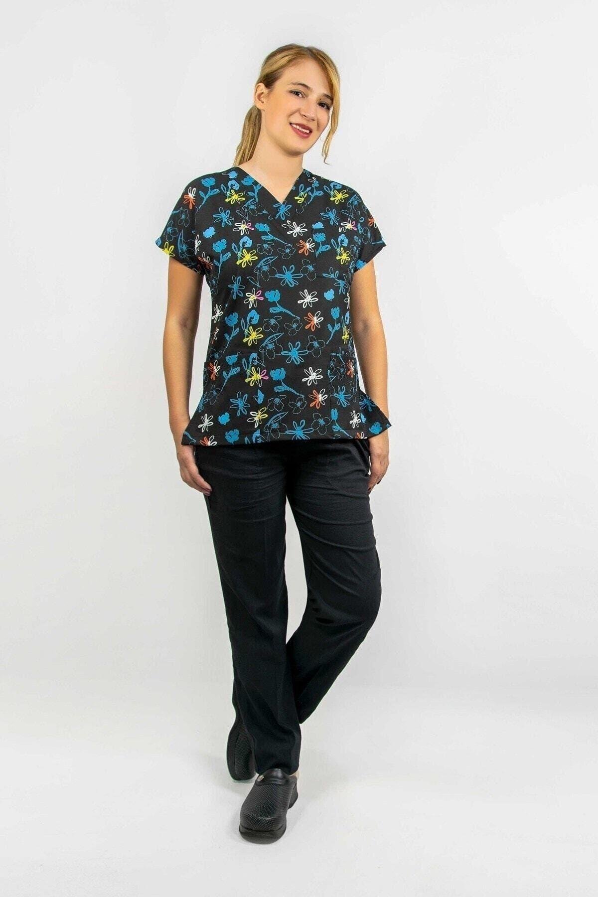 Lacivert Çiçek Desenli Likralı Alt Üst Takım-Nur Medikal Giyim