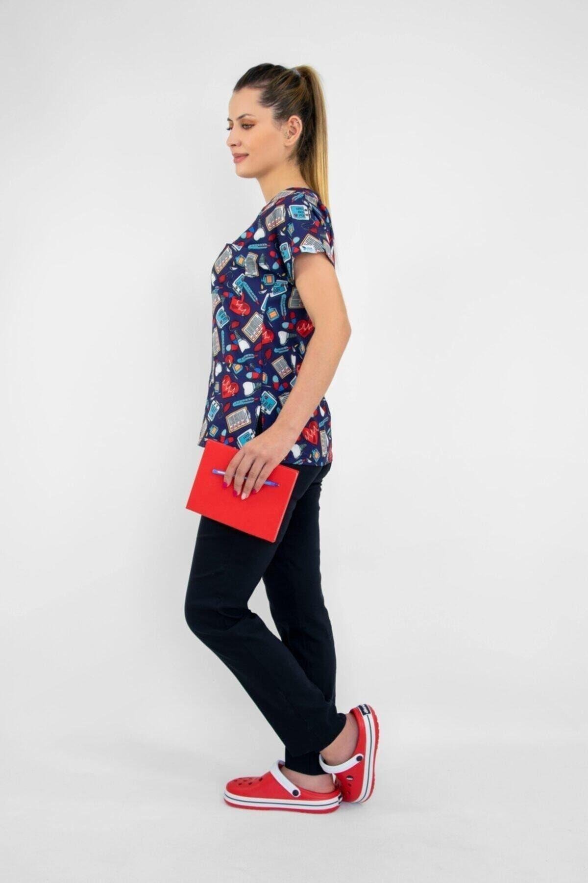 Lacivert Kalp Ritimli Likralı Alt Üst Takım Üniforma-Nur Medikal Giyim