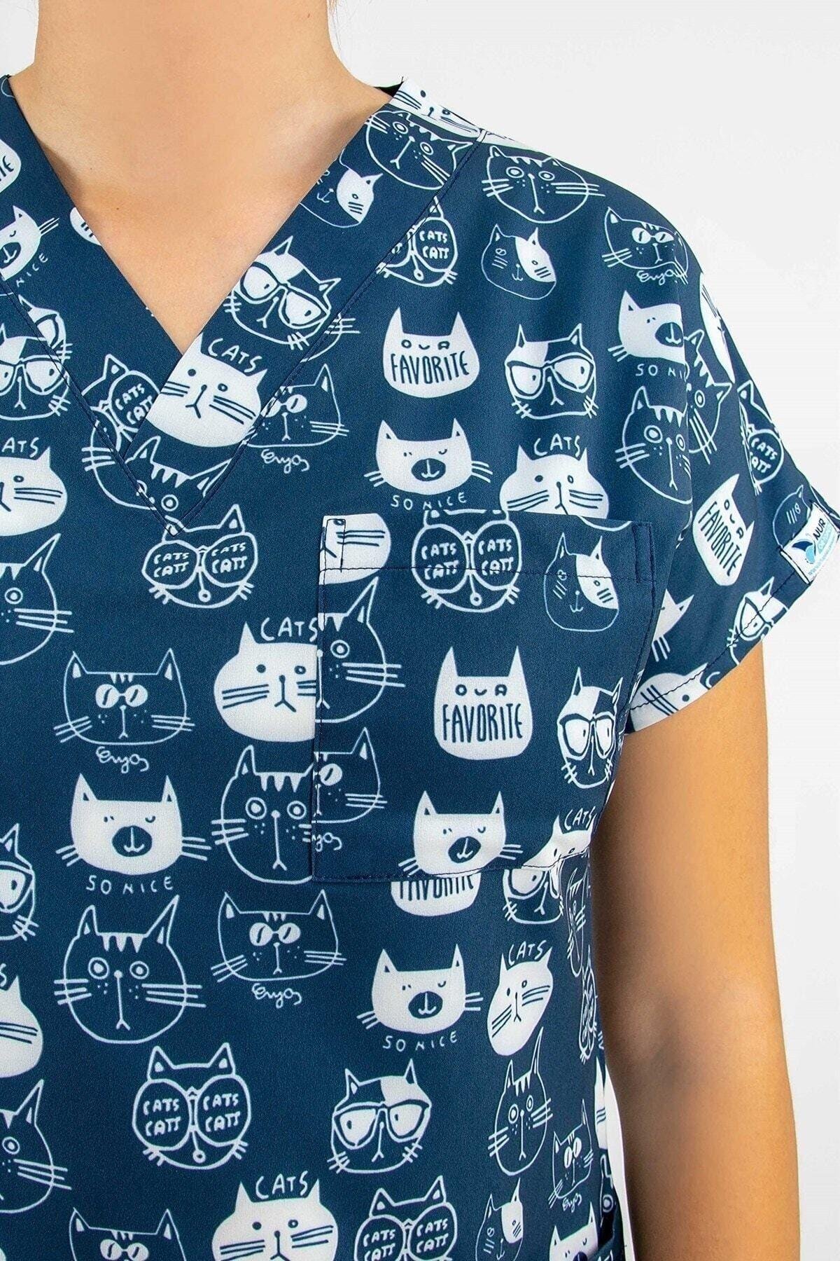 Lacivert Kedi Desenli Likralı Alt Üst Takım-Nur Medikal Giyim