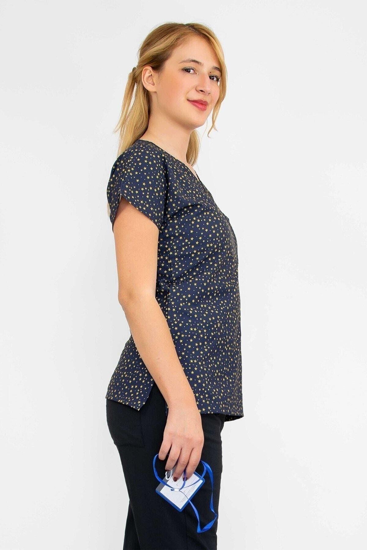 Lacivert Yıldız Desenli Likralı Alt Üst Takım-Nur Medikal Giyim