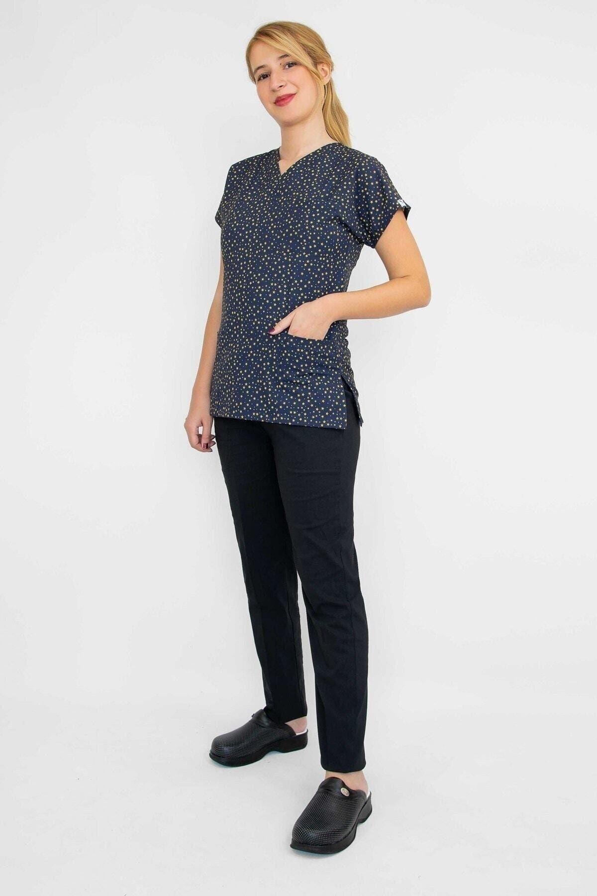 Lacivert Yıldız Desenli Likralı Alt Üst Takım-Nur Medikal Giyim