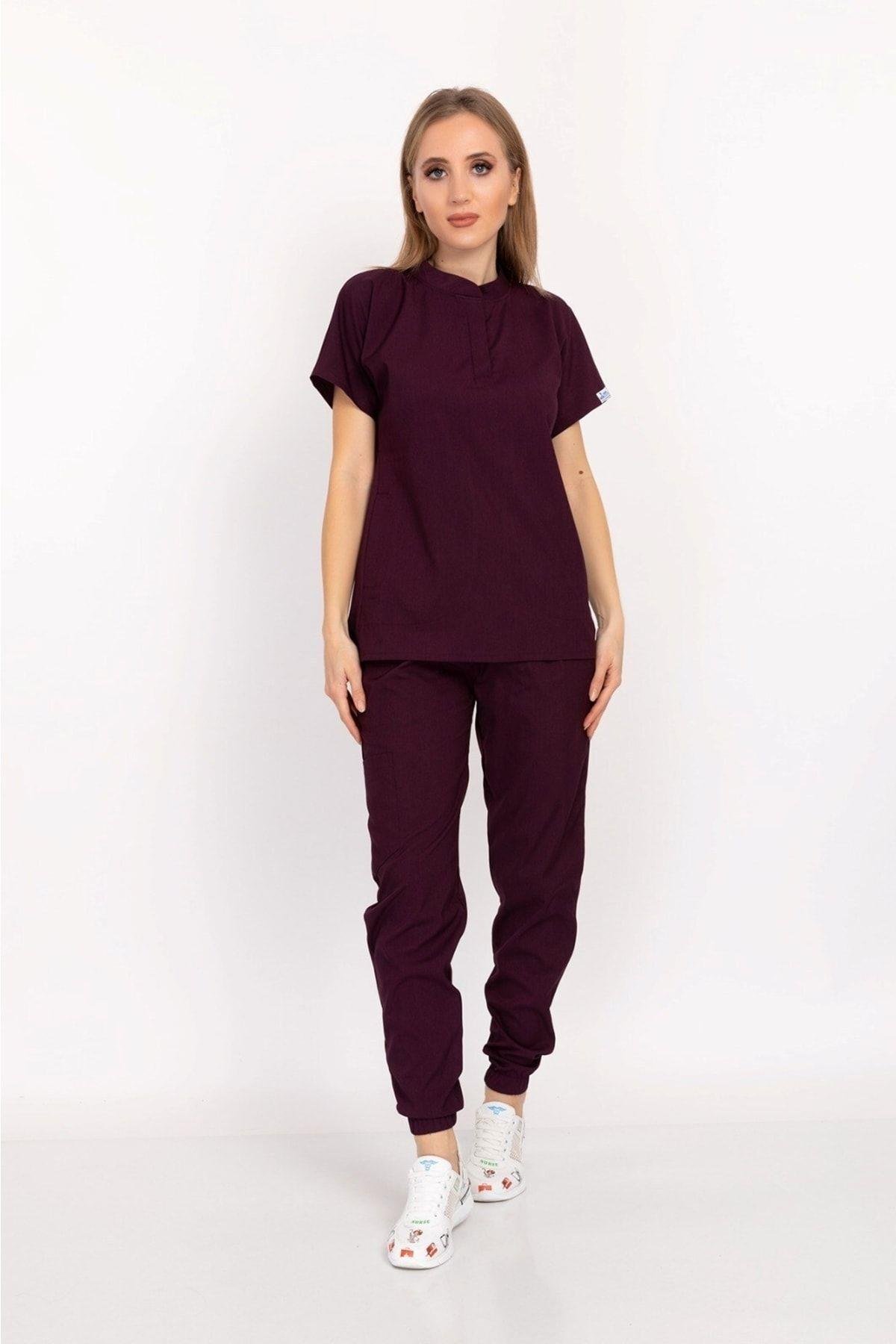 Mürdüm Renk Çıt Çıtlı Hakim Yaka Soft Likra Doktor Hemşire Hastane Nöbet Forma Takım-Nur Medikal Giyim