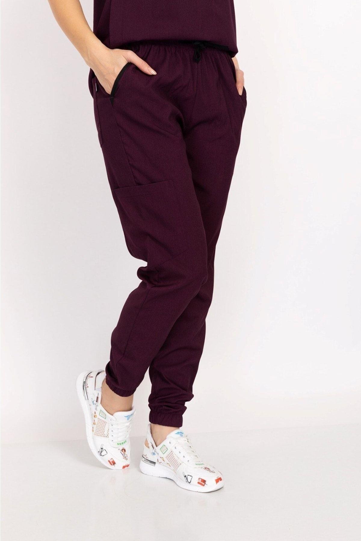 Mürdüm Renk Çıt Çıtlı Hakim Yaka Soft Likra Doktor Hemşire Hastane Nöbet Forma Takım-Nur Medikal Giyim