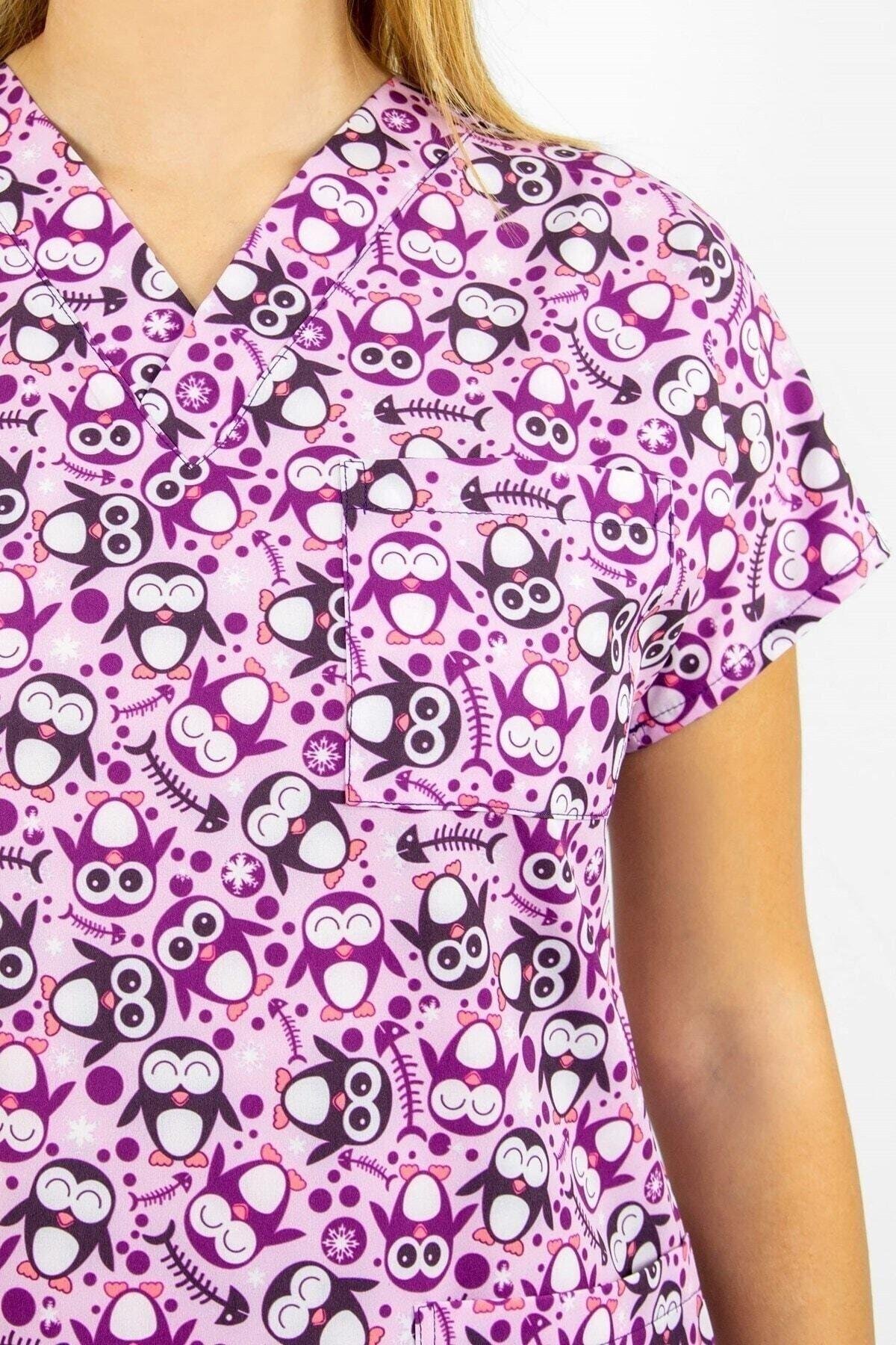 Neşeli Penguen Desenli Likralı Alt Üst Takım-Nur Medikal Giyim