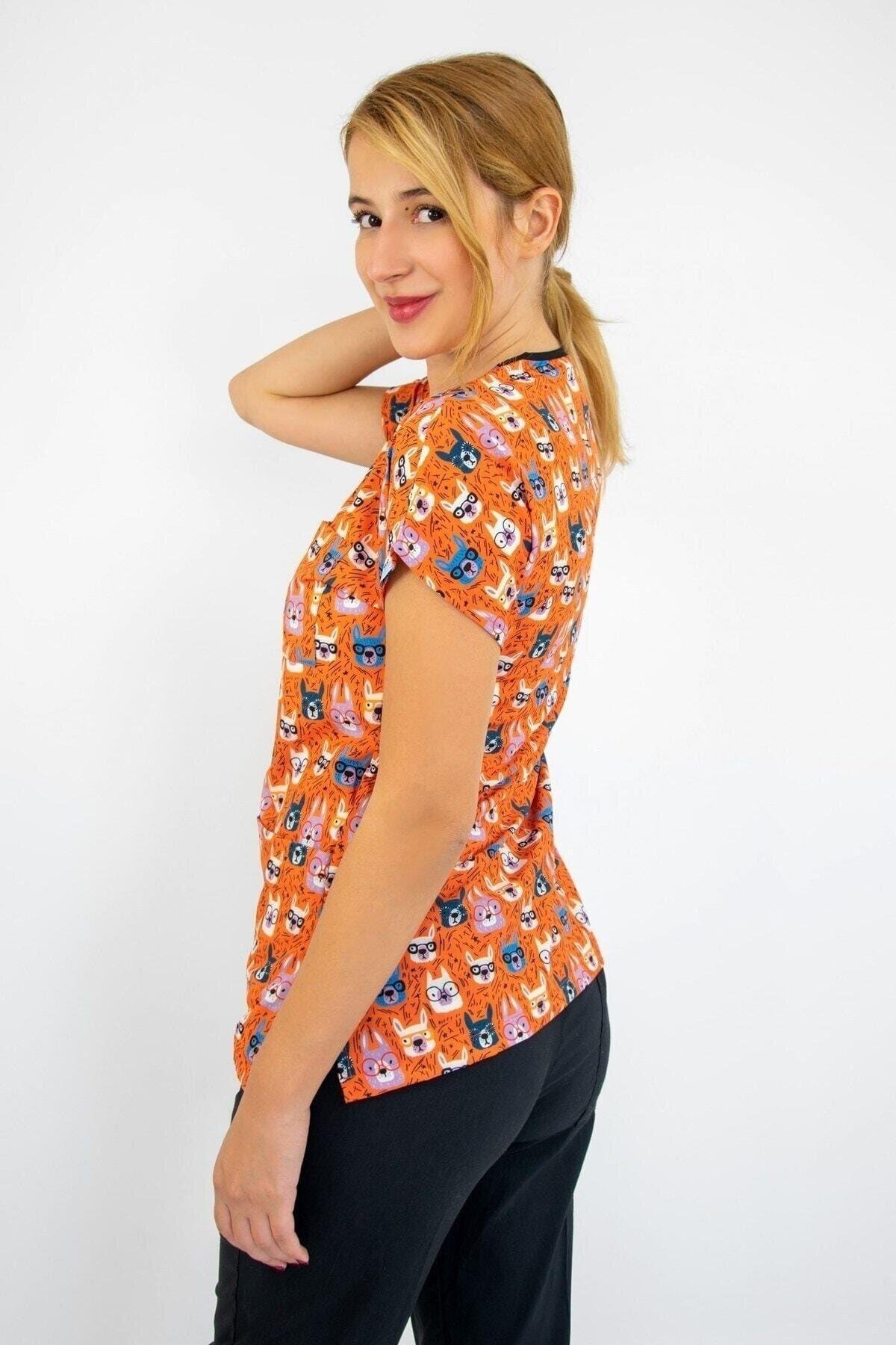 Turuncu Tavşan Desenli Dijital Baskı Üst Forma-Nur Medikal Giyim