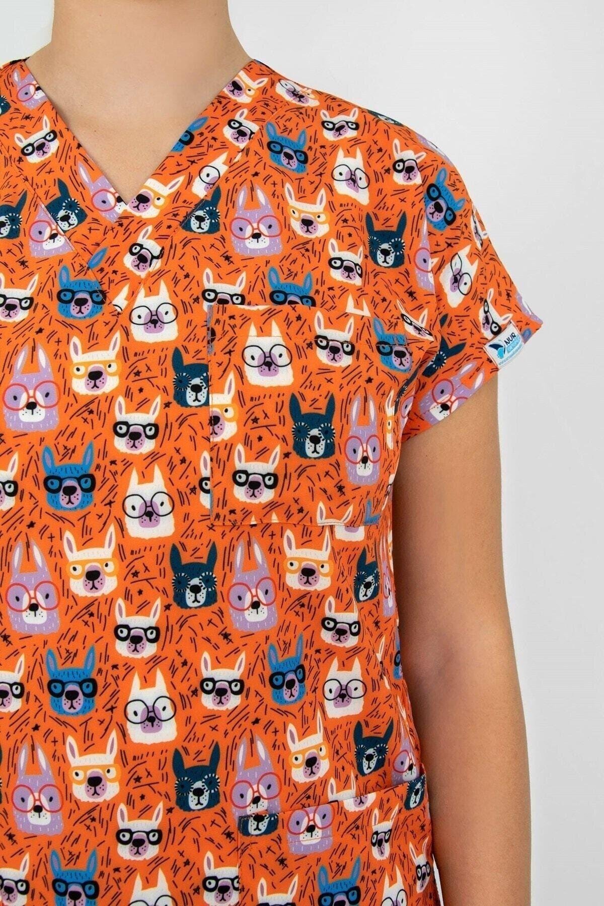 Turuncu Tavşan Desenli Dijital Baskı Üst Forma-Nur Medikal Giyim
