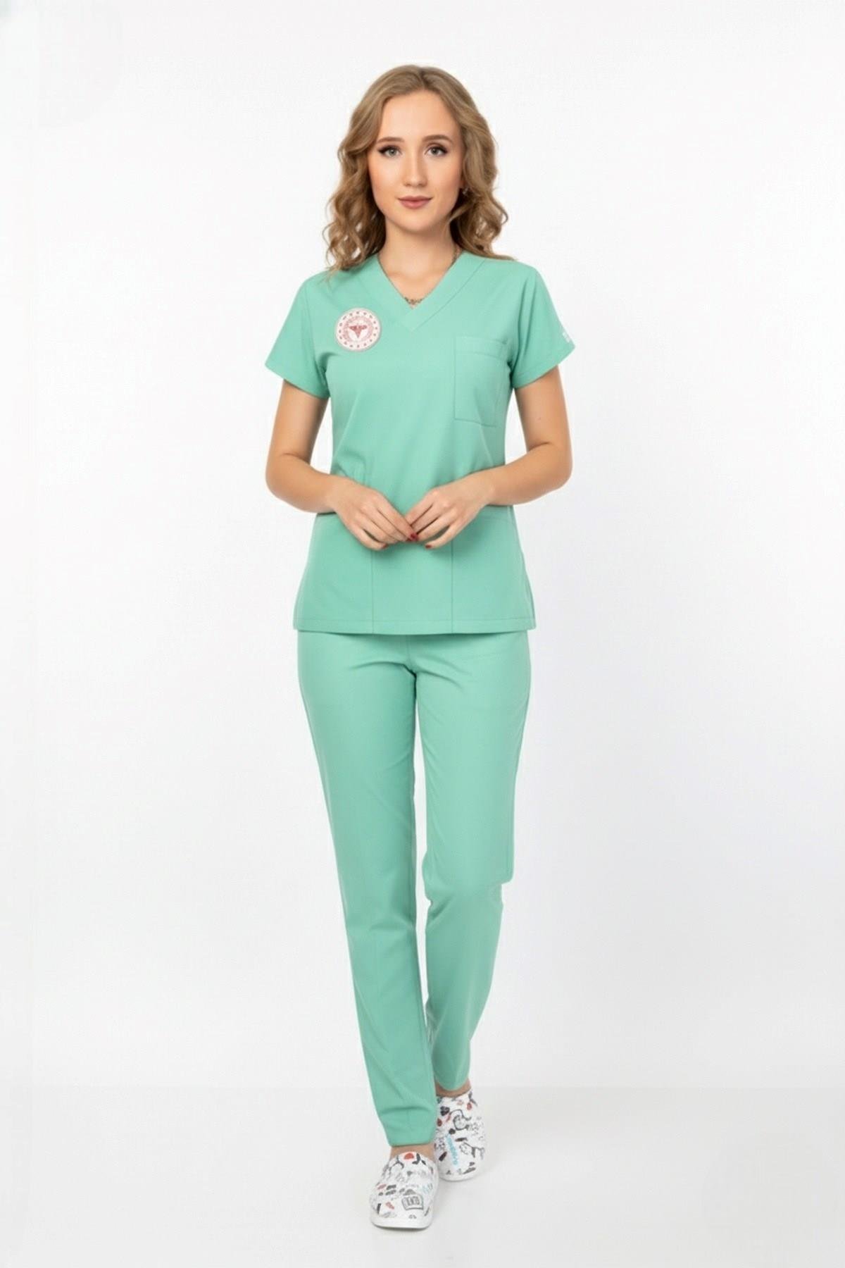 Unisex Bermuda Mint Yeşili Aile Sağlığı Çalışanları Scrubs Üniforma Takım (Sağlık Bak. Yön. Uygun)-Nur Medikal Giyim