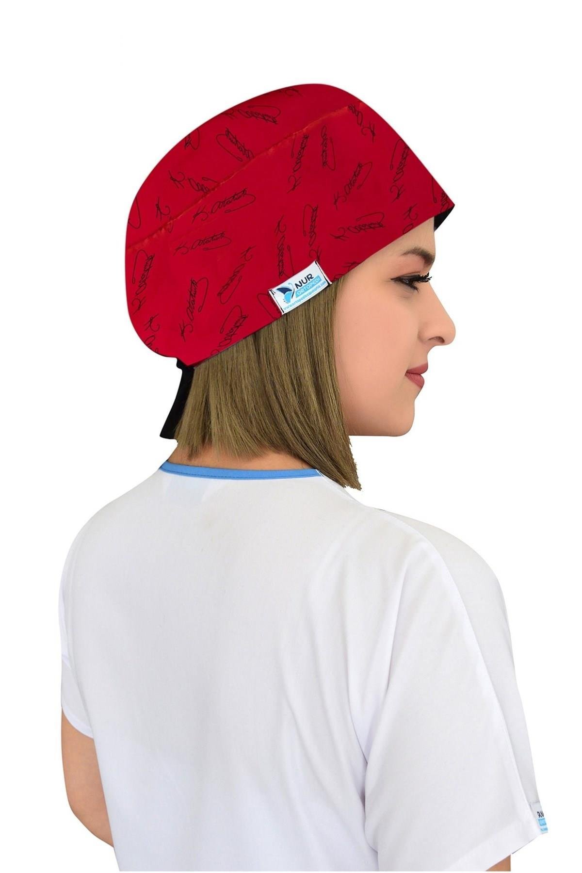 Unisex Kırmızı Atatürk İmza Desenli Cerrahi Bone Doktor Saç Bonesi-Nur Medikal Giyim