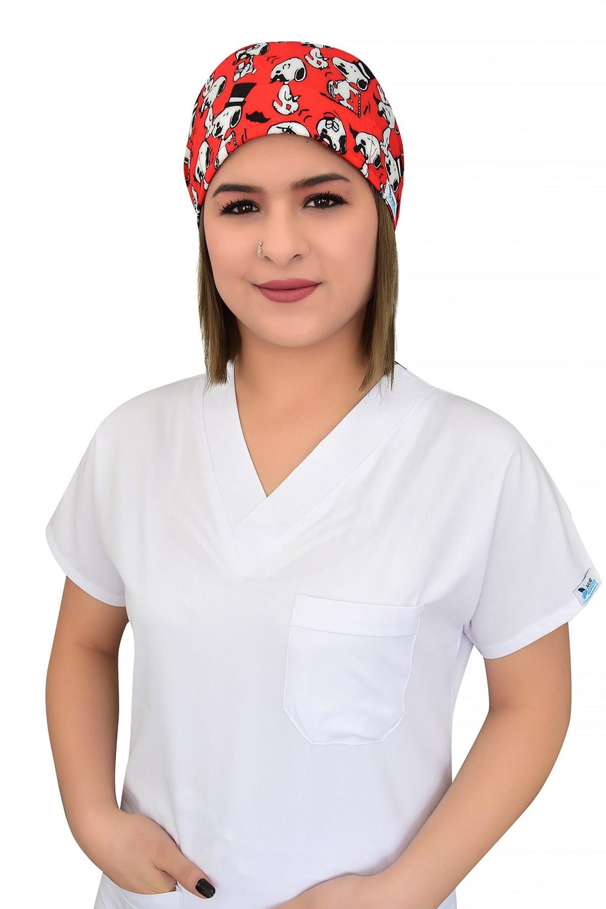 Unisex Kırmızı Snoopy Desenli Cerrahi Bone Doktor Hemşire Saç Bonesi-Nur Medikal Giyim