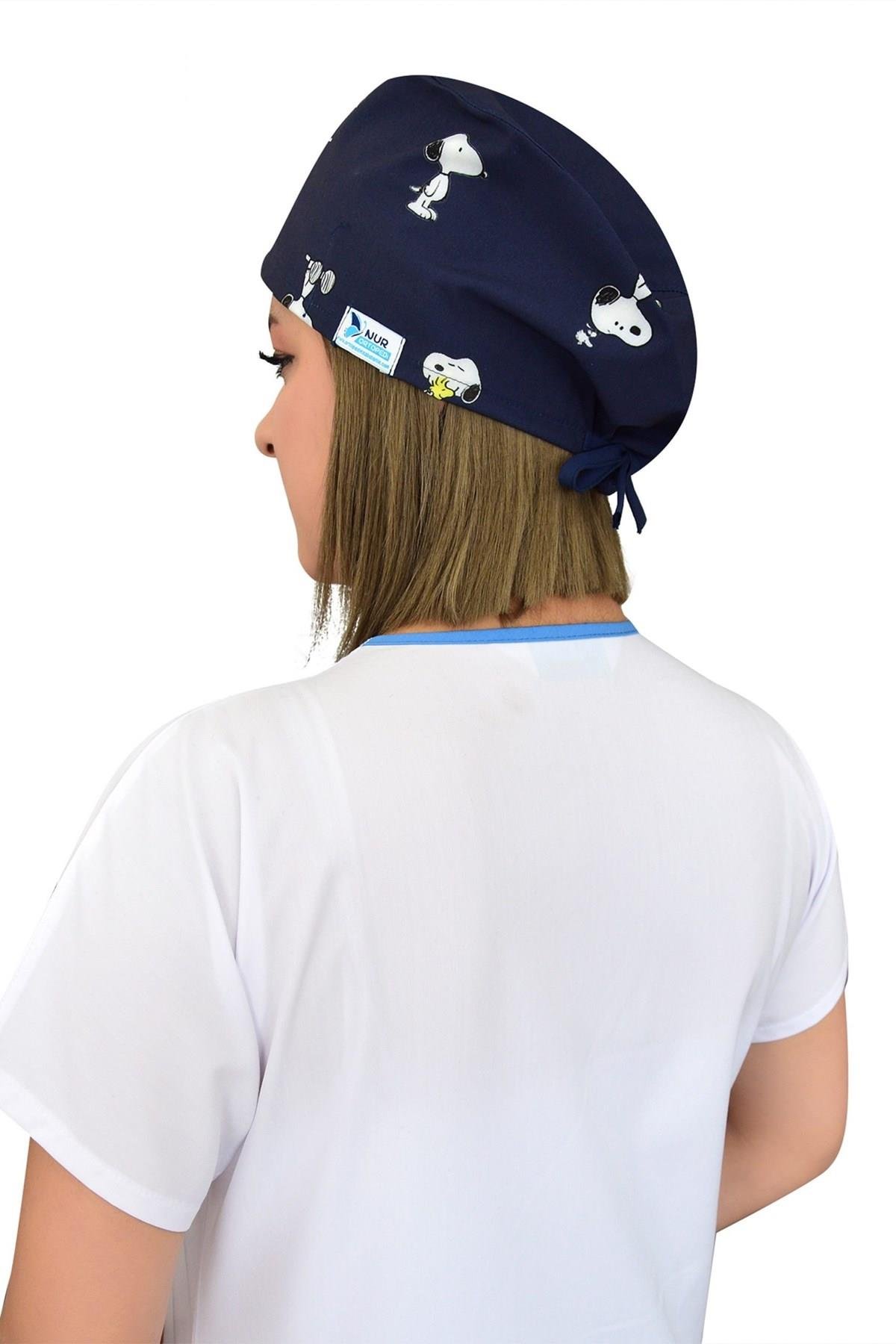 Unisex Lacivert Snopy Desenli Cerrahi Bone Doktor Hemşire Saç Bonesi-Nur Medikal Giyim