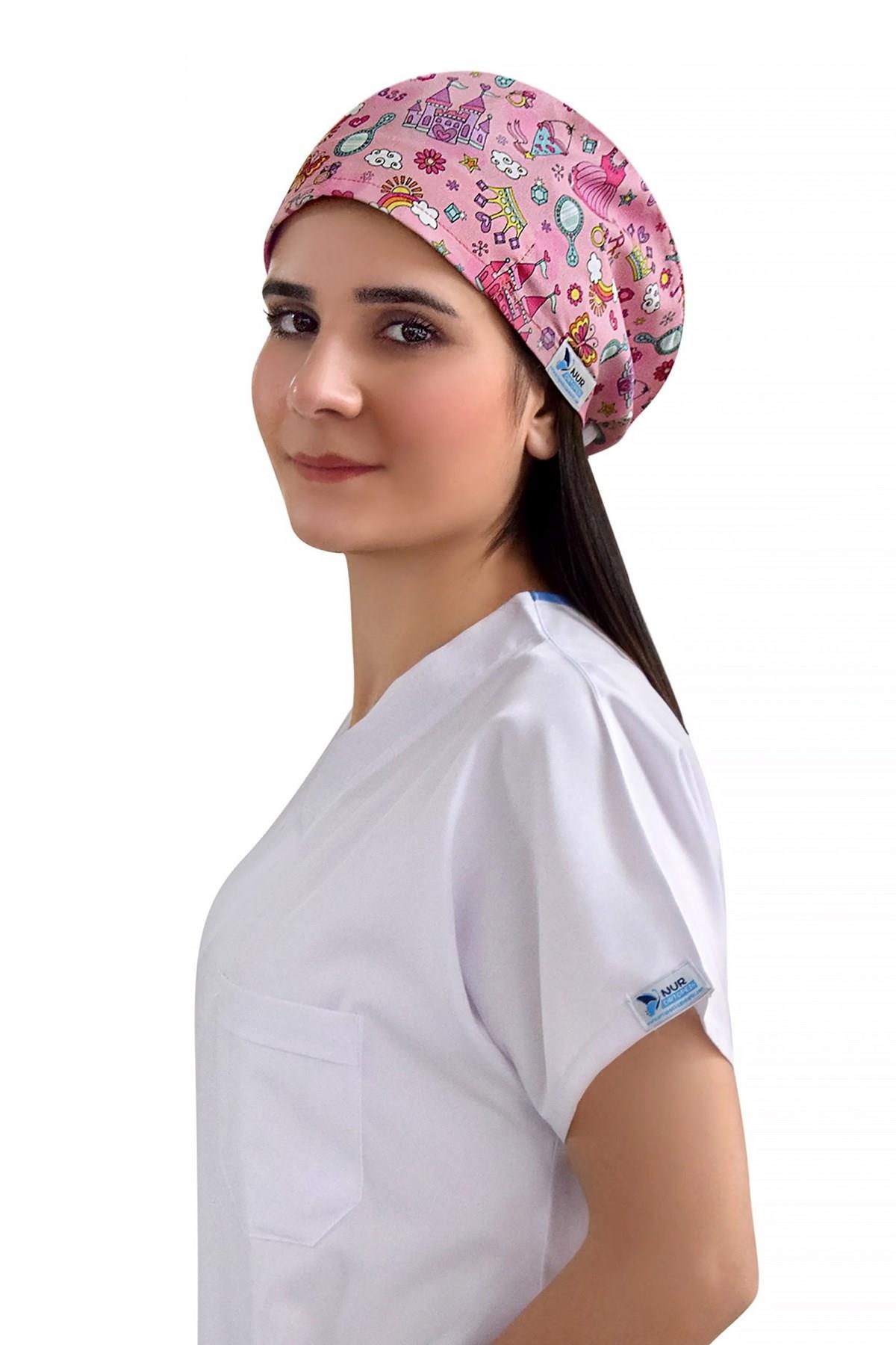 Unisex Pembe Prenses Desenli Cerrahi Bone Hemşire Saç Bonesi-Nur Medikal Giyim