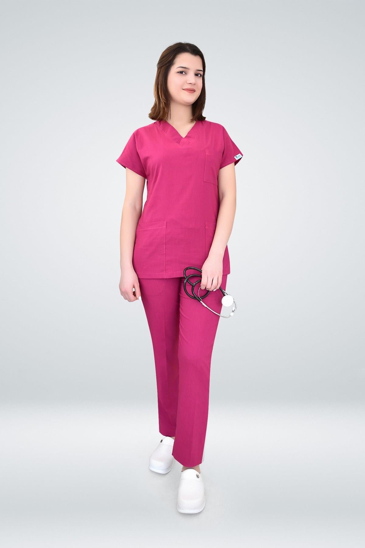 Vişne Renk Likralı Doktor Hemşire Hastane Üniforma Takım-Nur Medikal Giyim