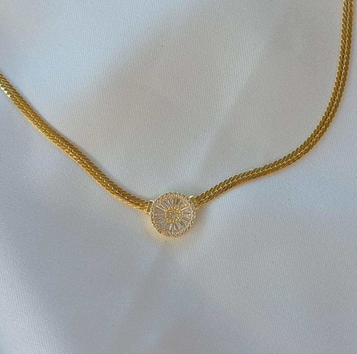 BAGET TAŞLI GOLD KOLYE