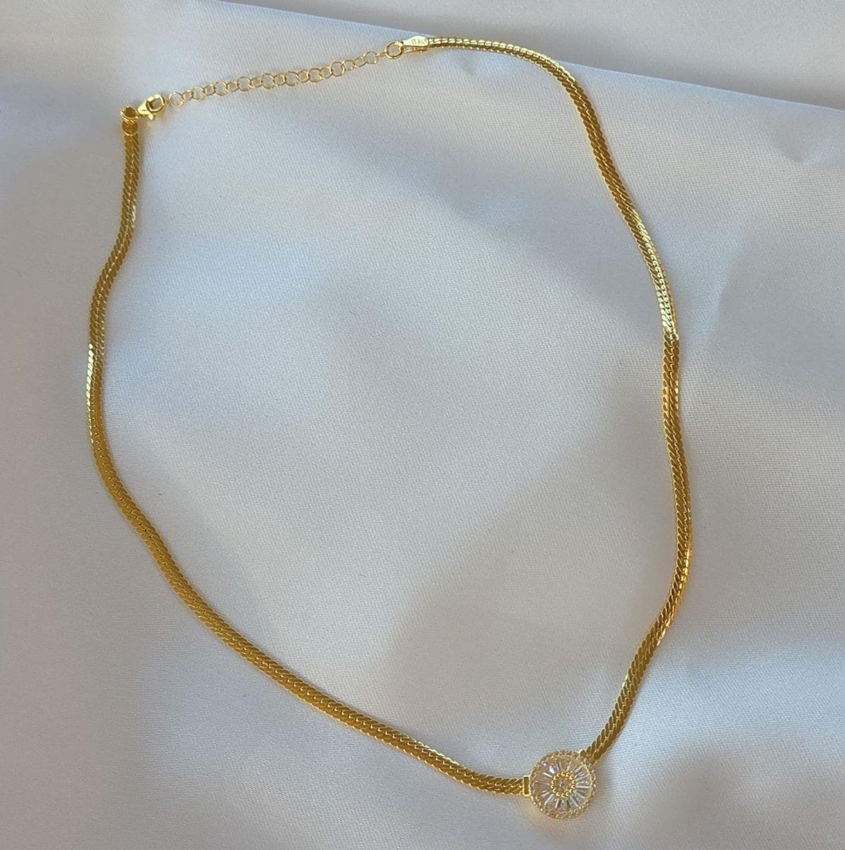 BAGET TAŞLI GOLD KOLYE