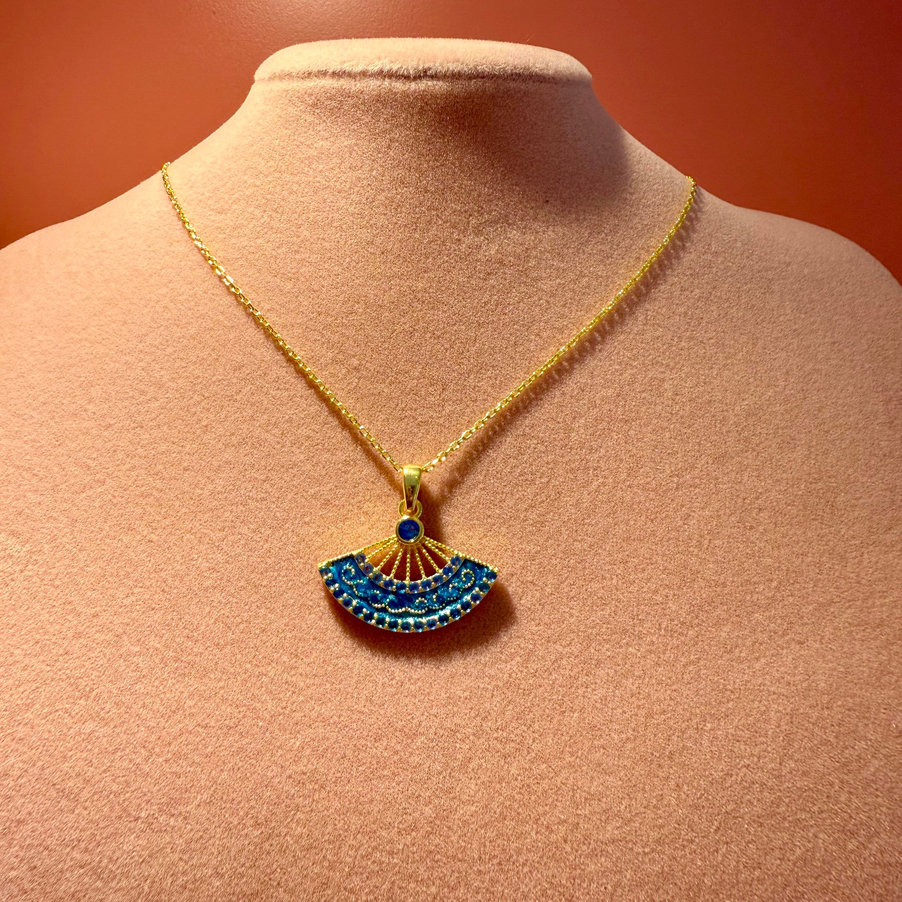 BLUE YELPAZE GOLD KOLYE