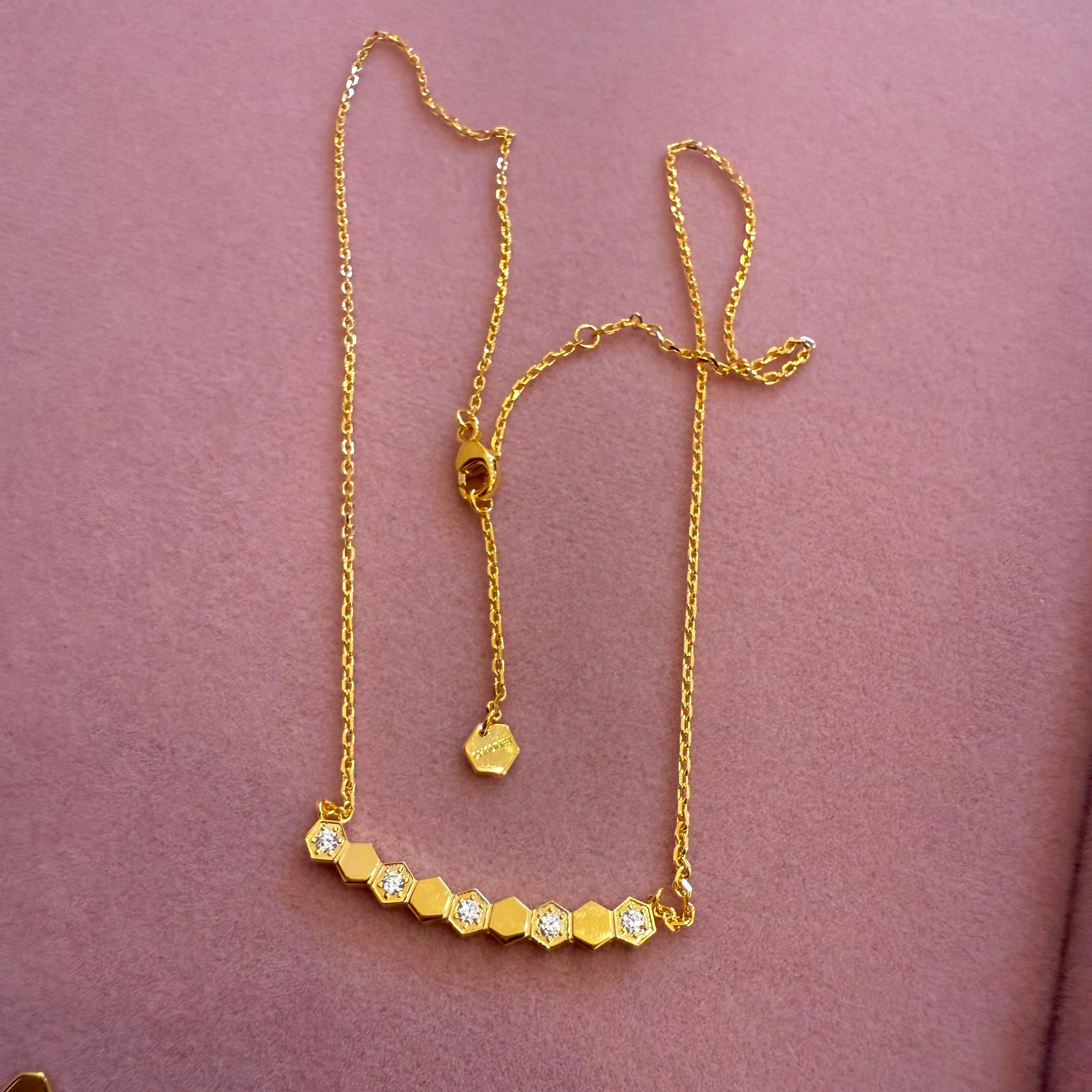 CH BEE GOLD KOLYE