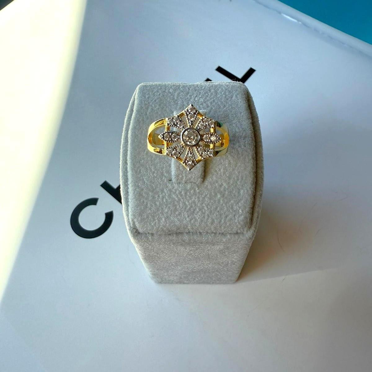 ÇİÇEK GOLD YÜZÜK