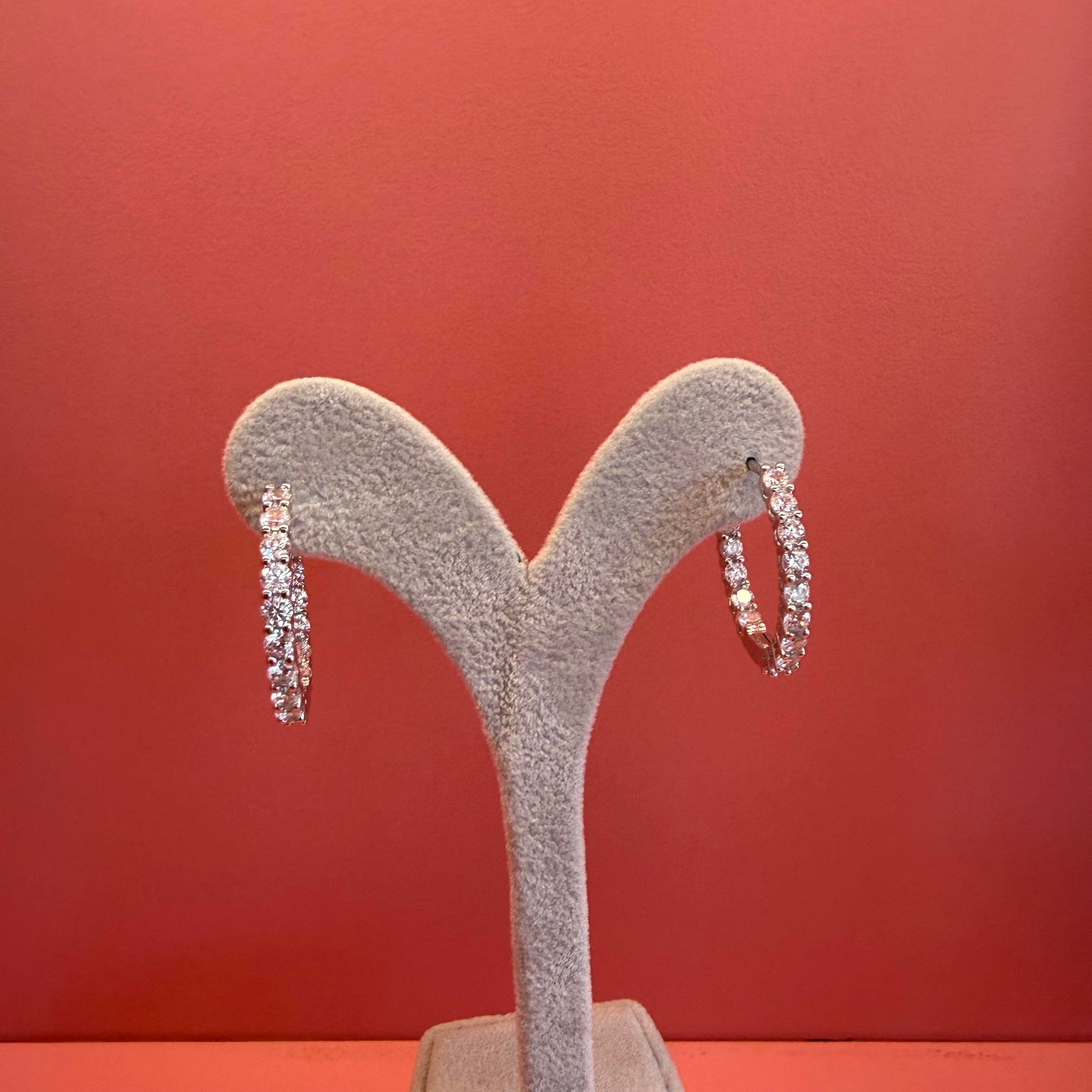 İNCE TAŞLI SILVER KÜPE
