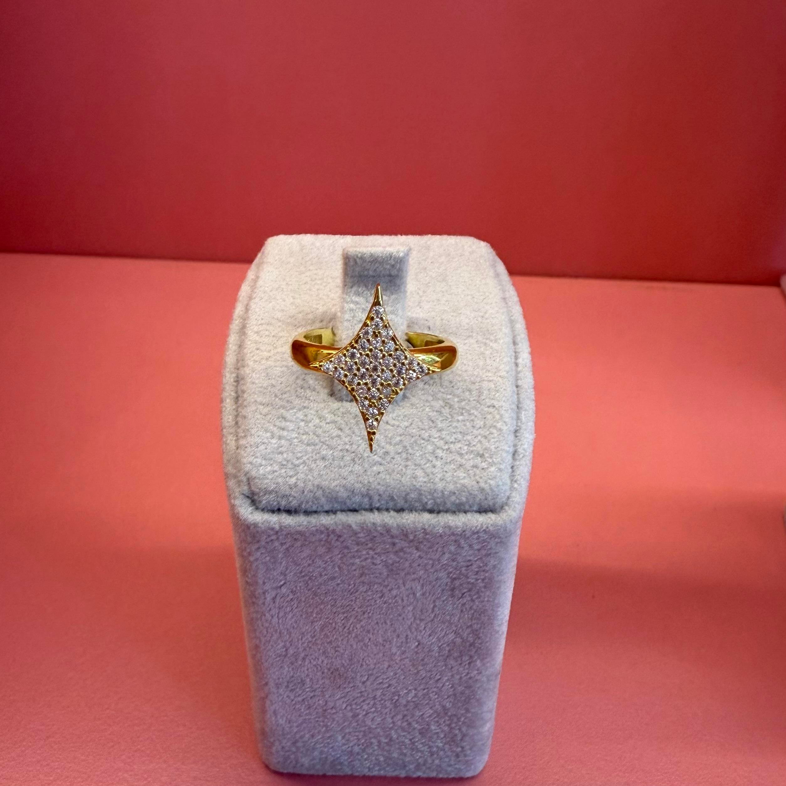 NORTH STAR SERÇE GOLD YÜZÜK
