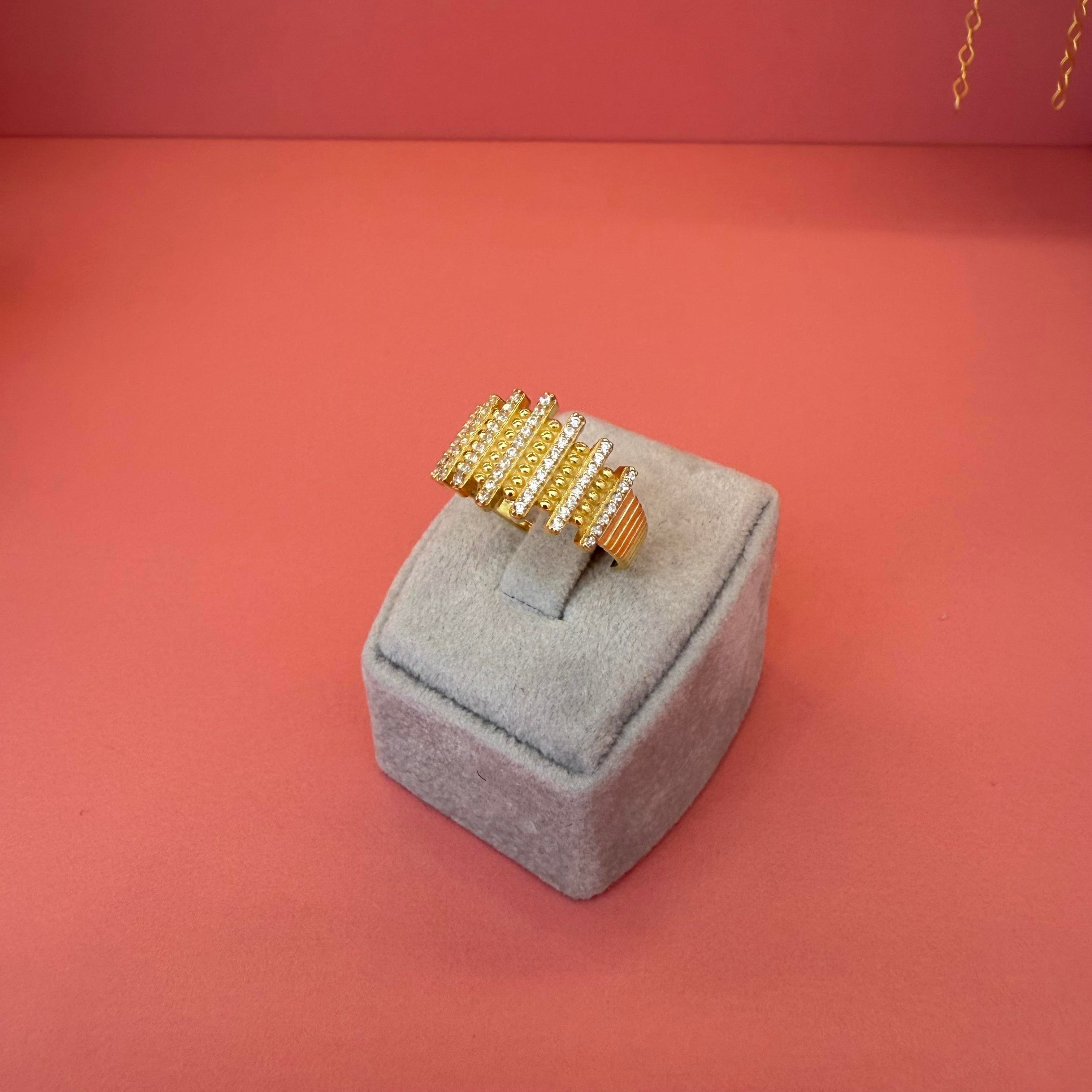 ROW DIAMOND GOLD YÜZÜK