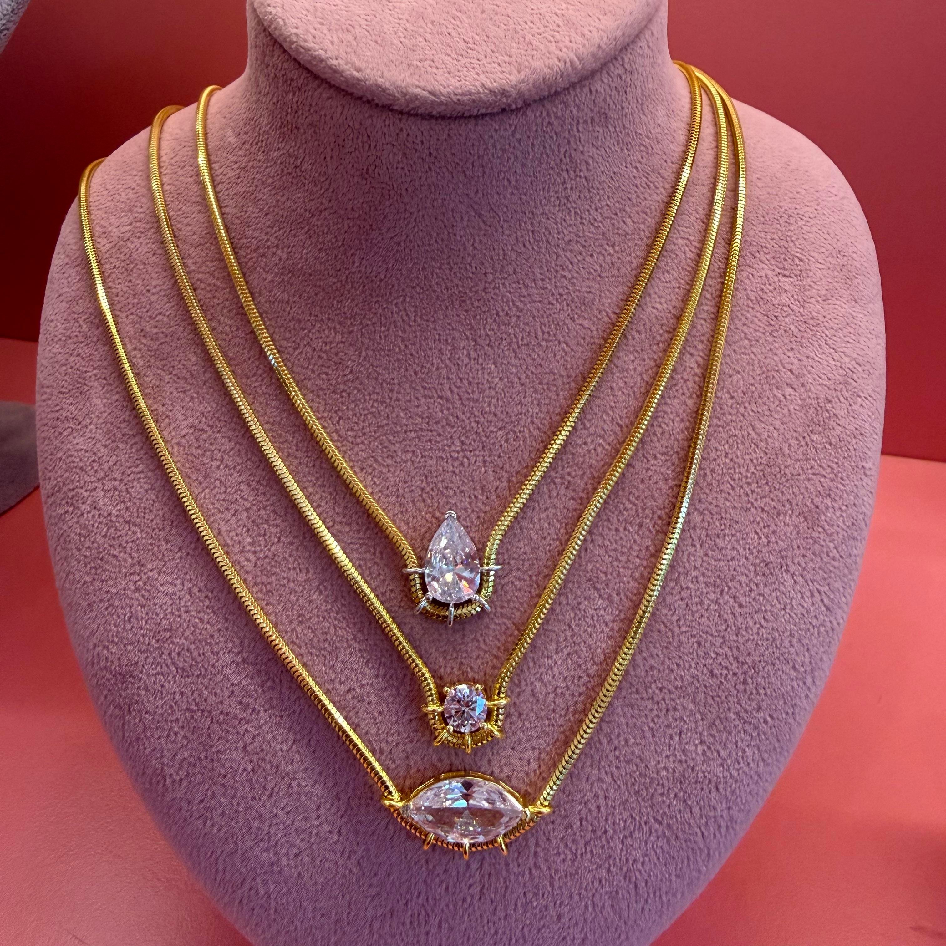ROYAL OVAL GOLD KOLYE