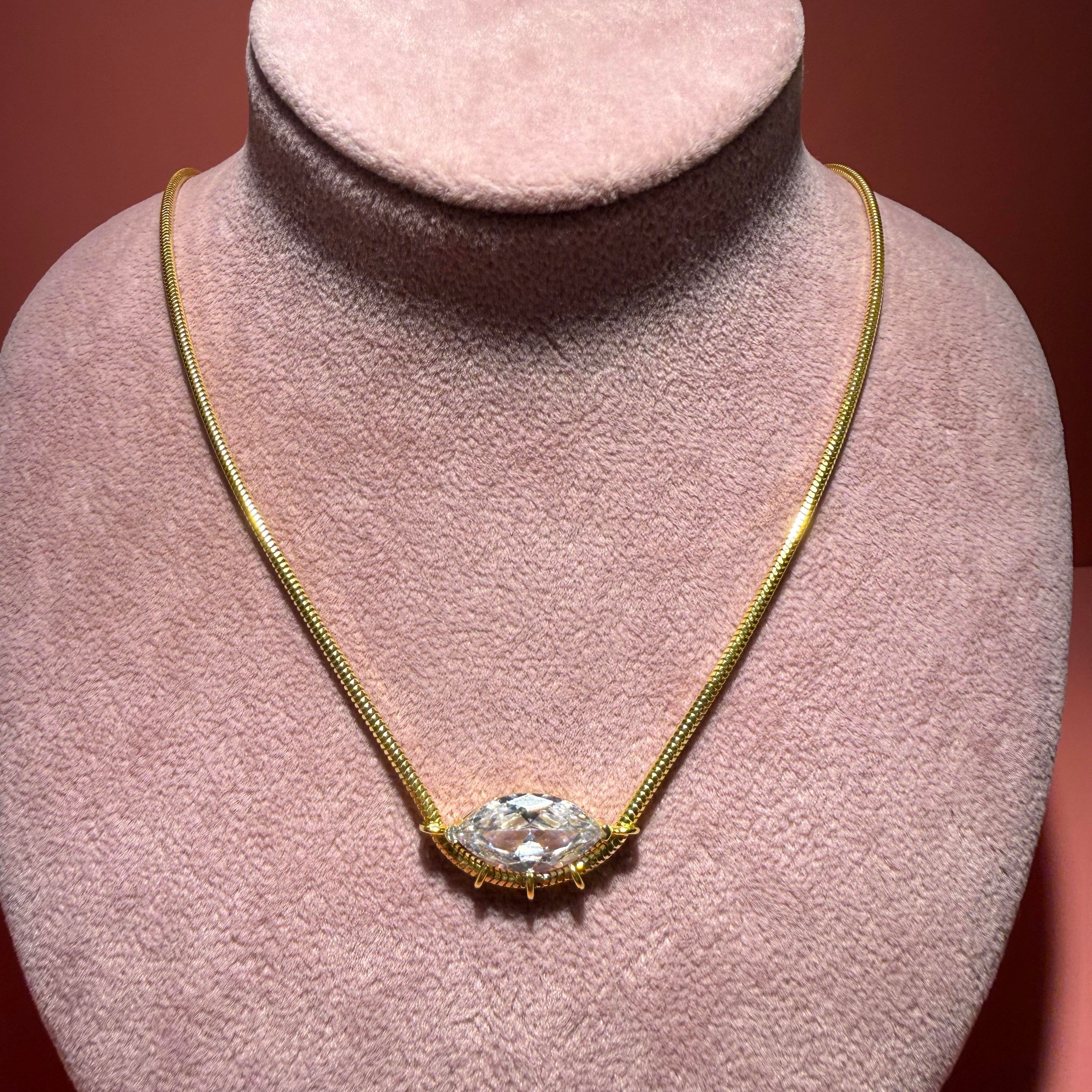 ROYAL OVAL GOLD KOLYE