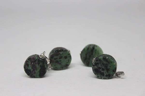 Anyolit Kolye Ucu (Rubizoit - Rubyzoisit)