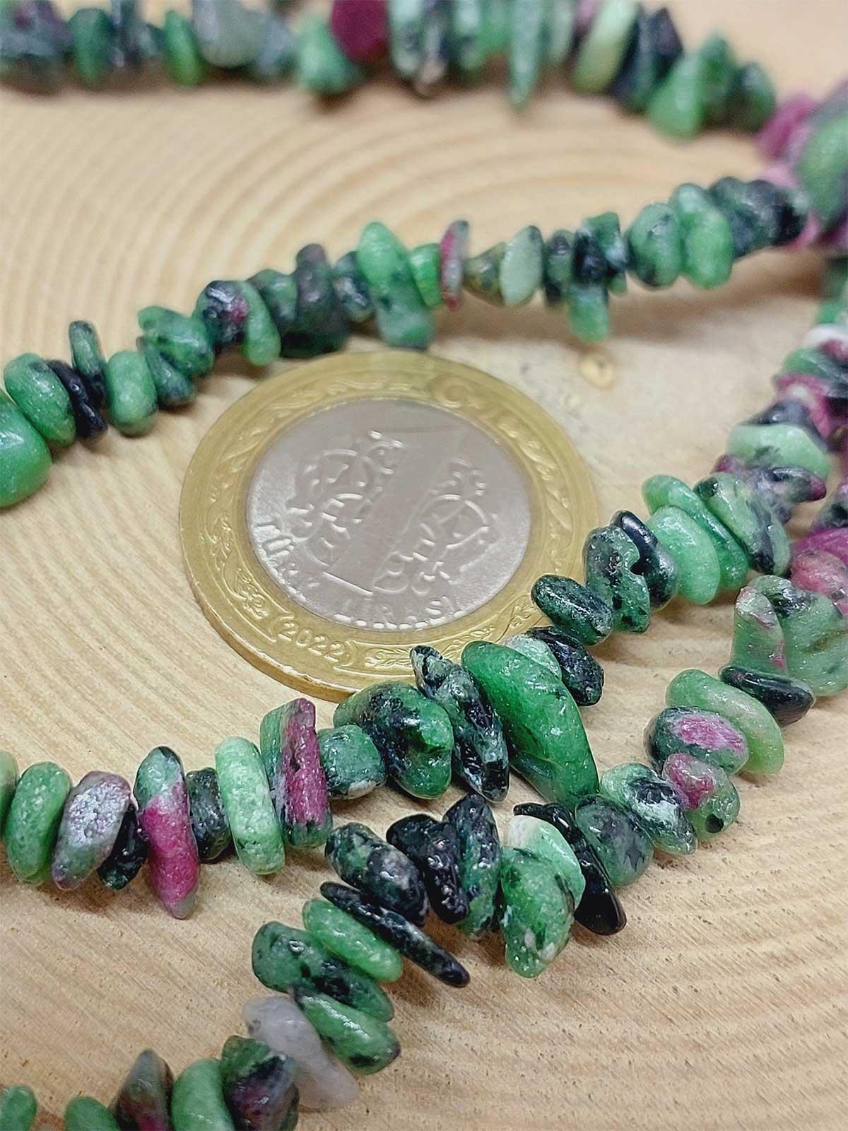 Anyolit (Rubizoit- Rubyzoisit) Taşı Minik/Pirinç Boy Şekilsiz Taşlar Dizi (54400)